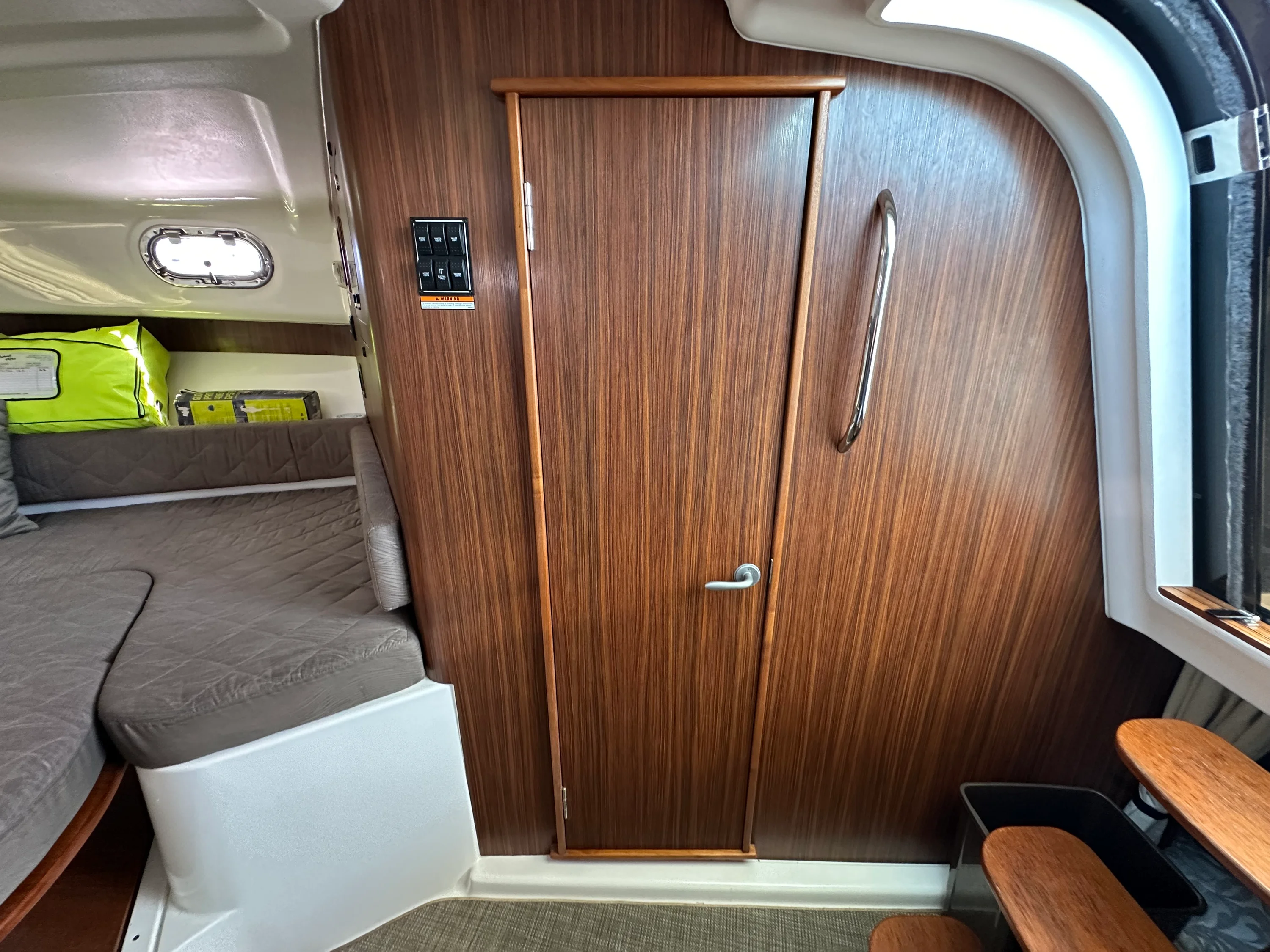 2015 Pursuit OS 345 Image Thumbnail #45