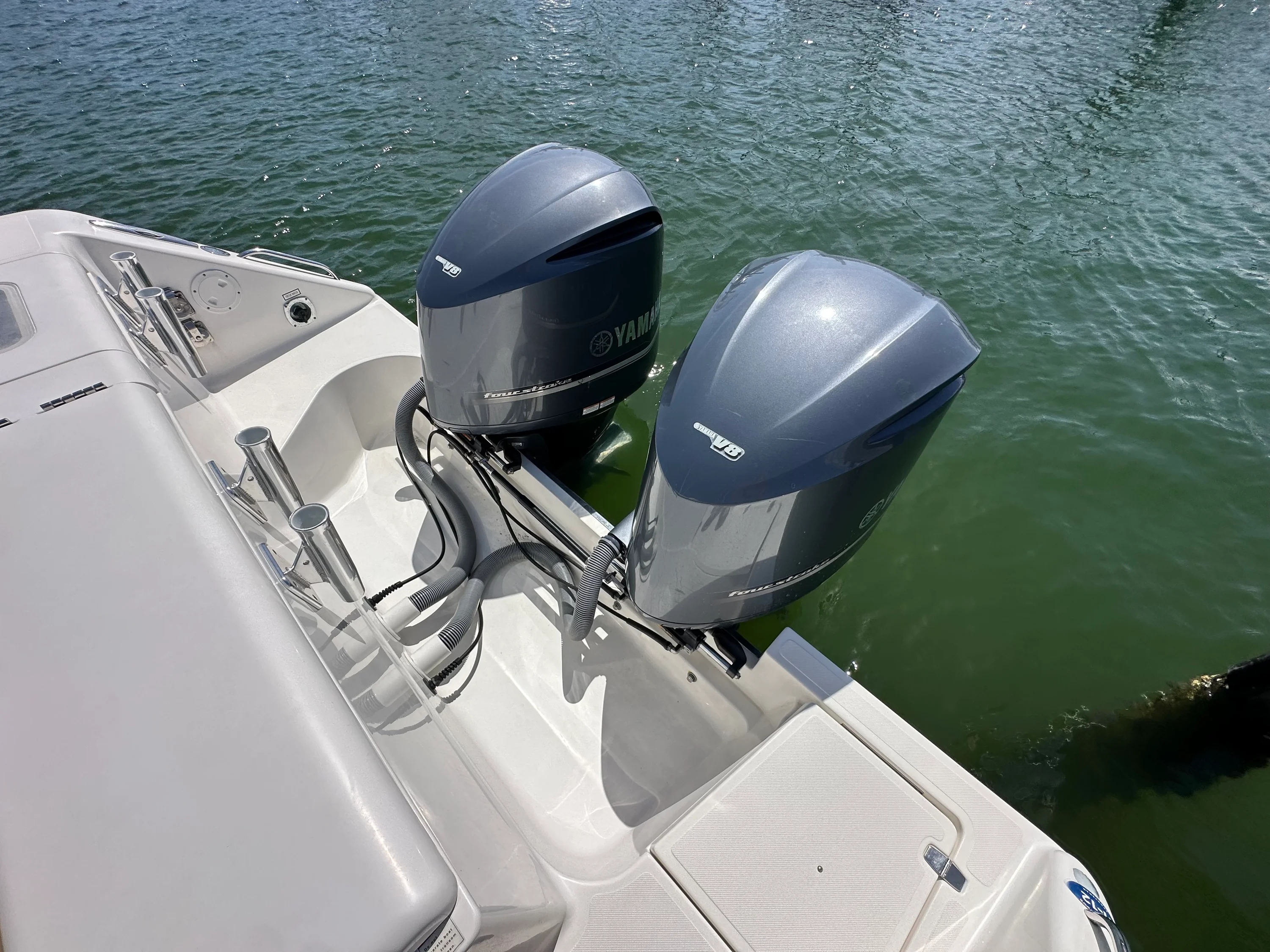 2015 Pursuit OS 345 Image Thumbnail #8