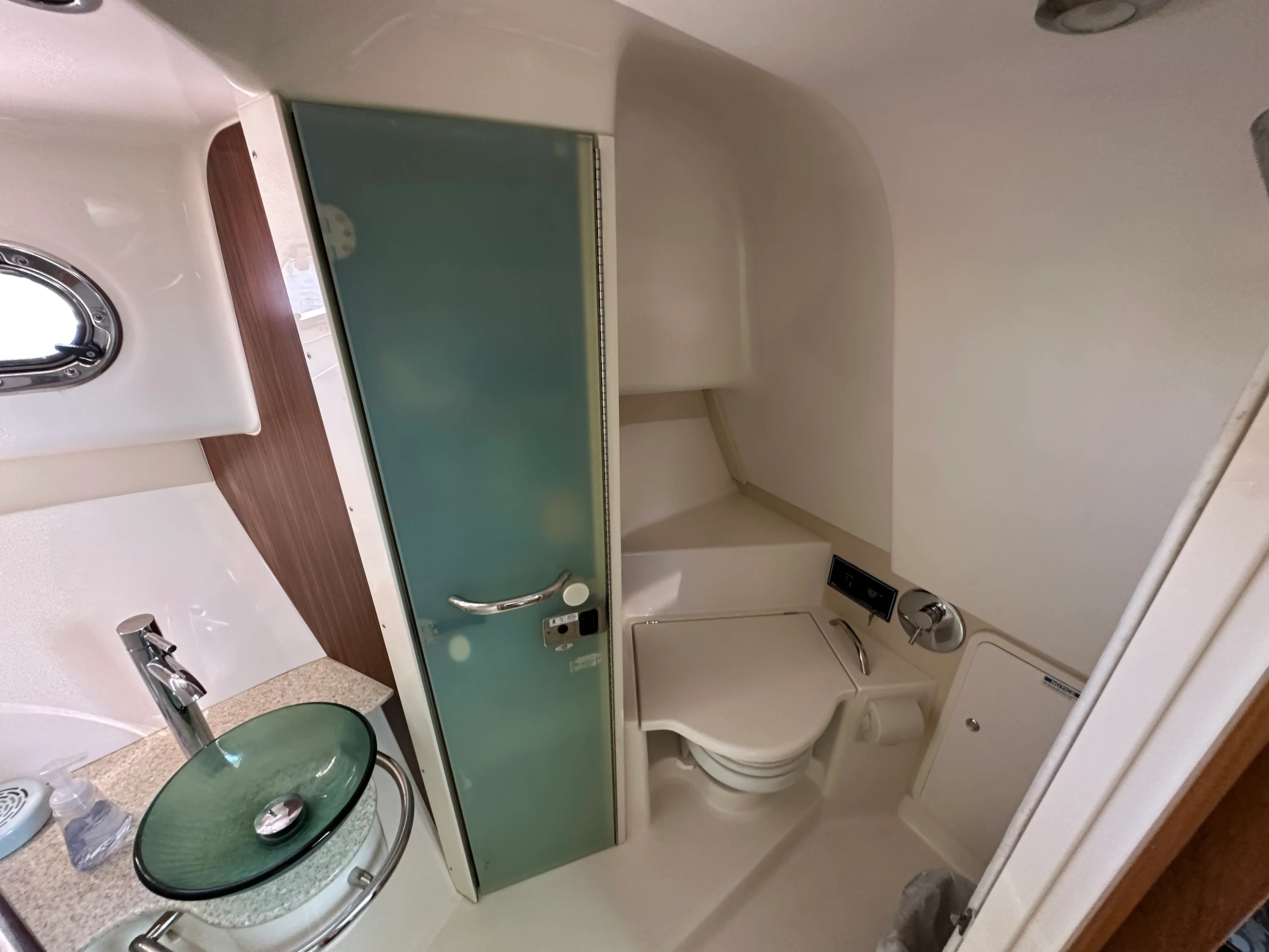 2015 Pursuit OS 345 Image Thumbnail #47