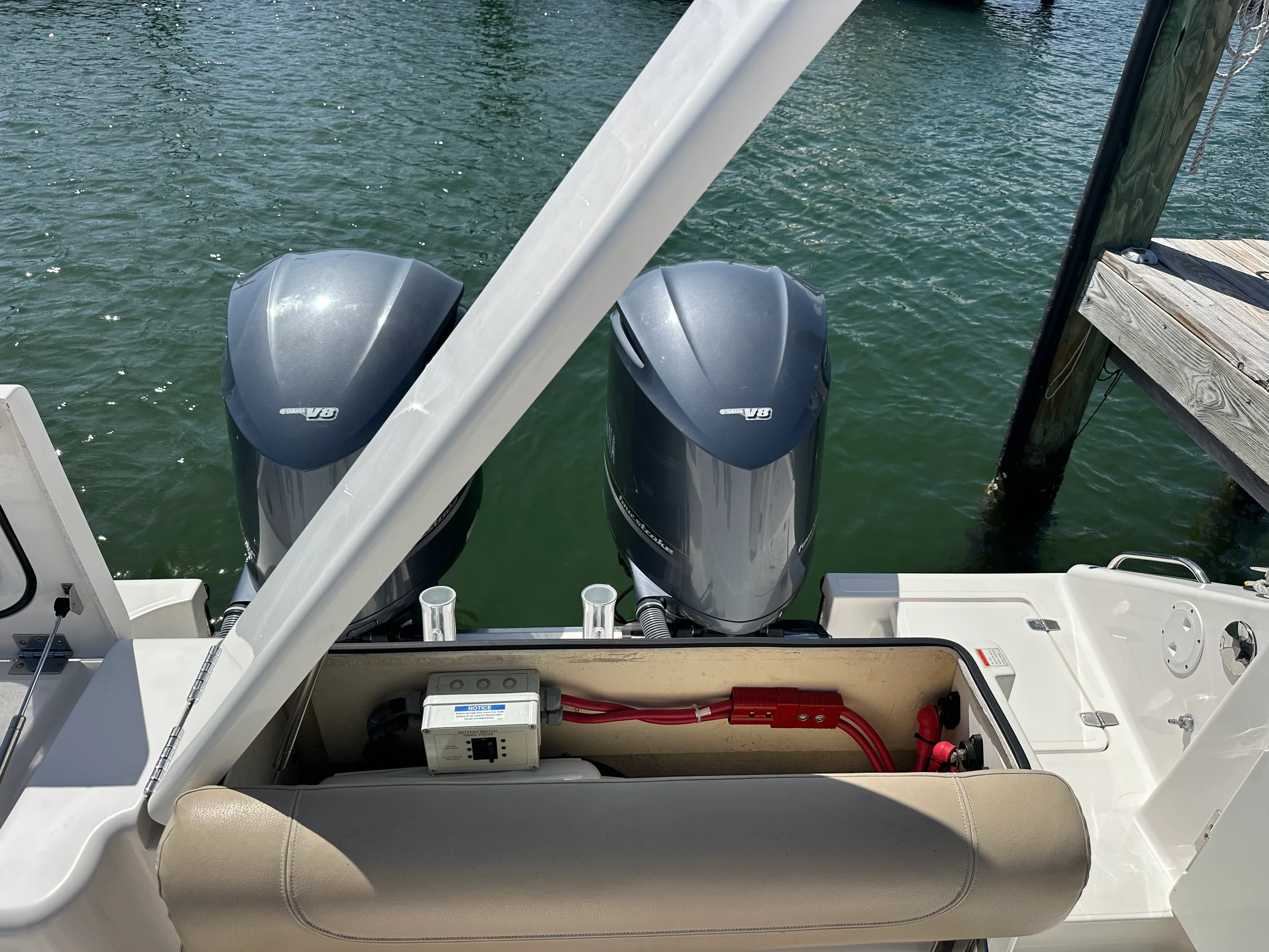 2015 Pursuit OS 345 Image Thumbnail #10