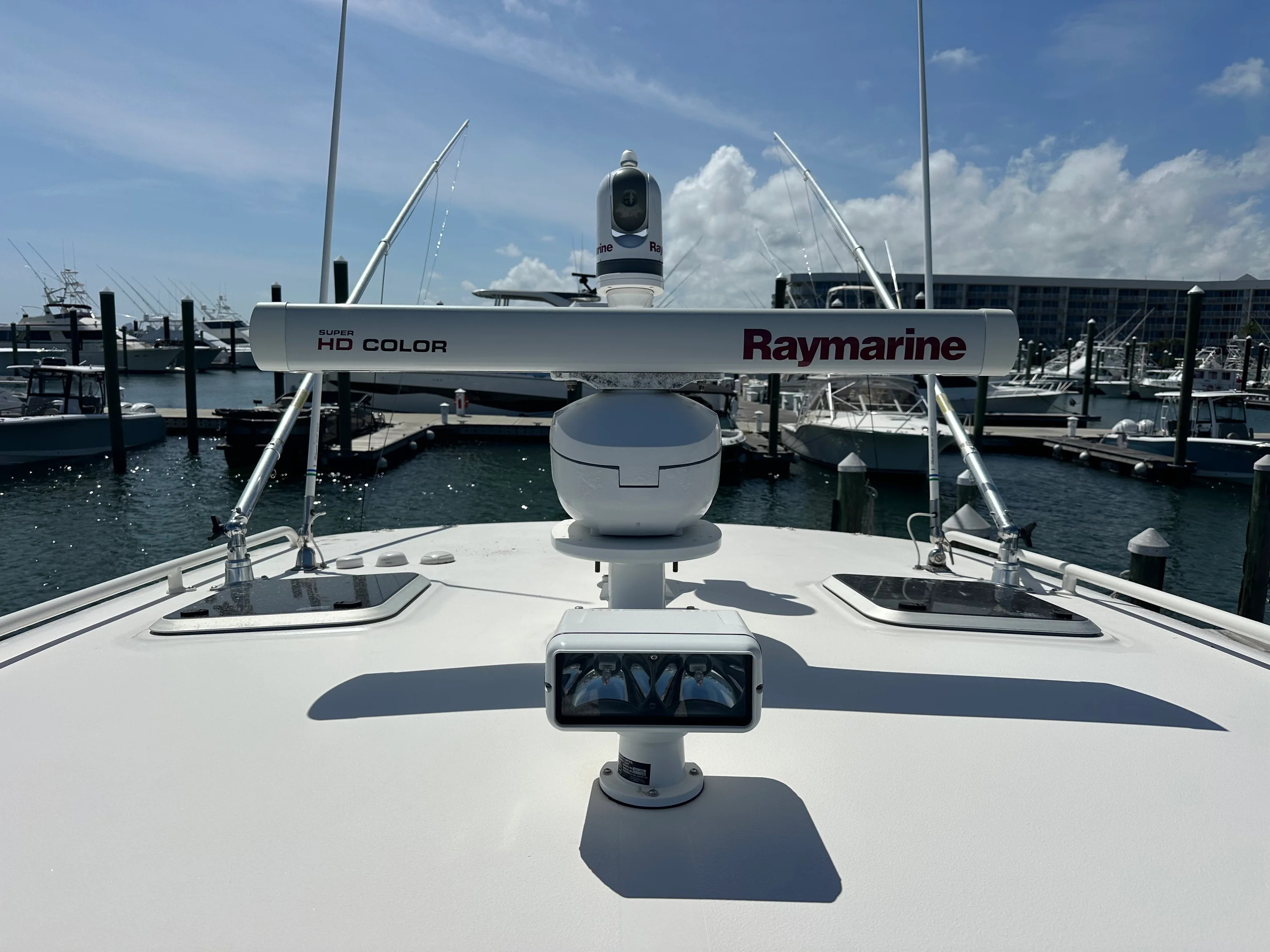 2015 Pursuit OS 345 Image Thumbnail #4