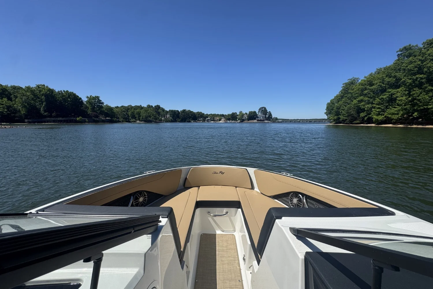 2026 Sea Ray SPX 210 Image Thumbnail #21