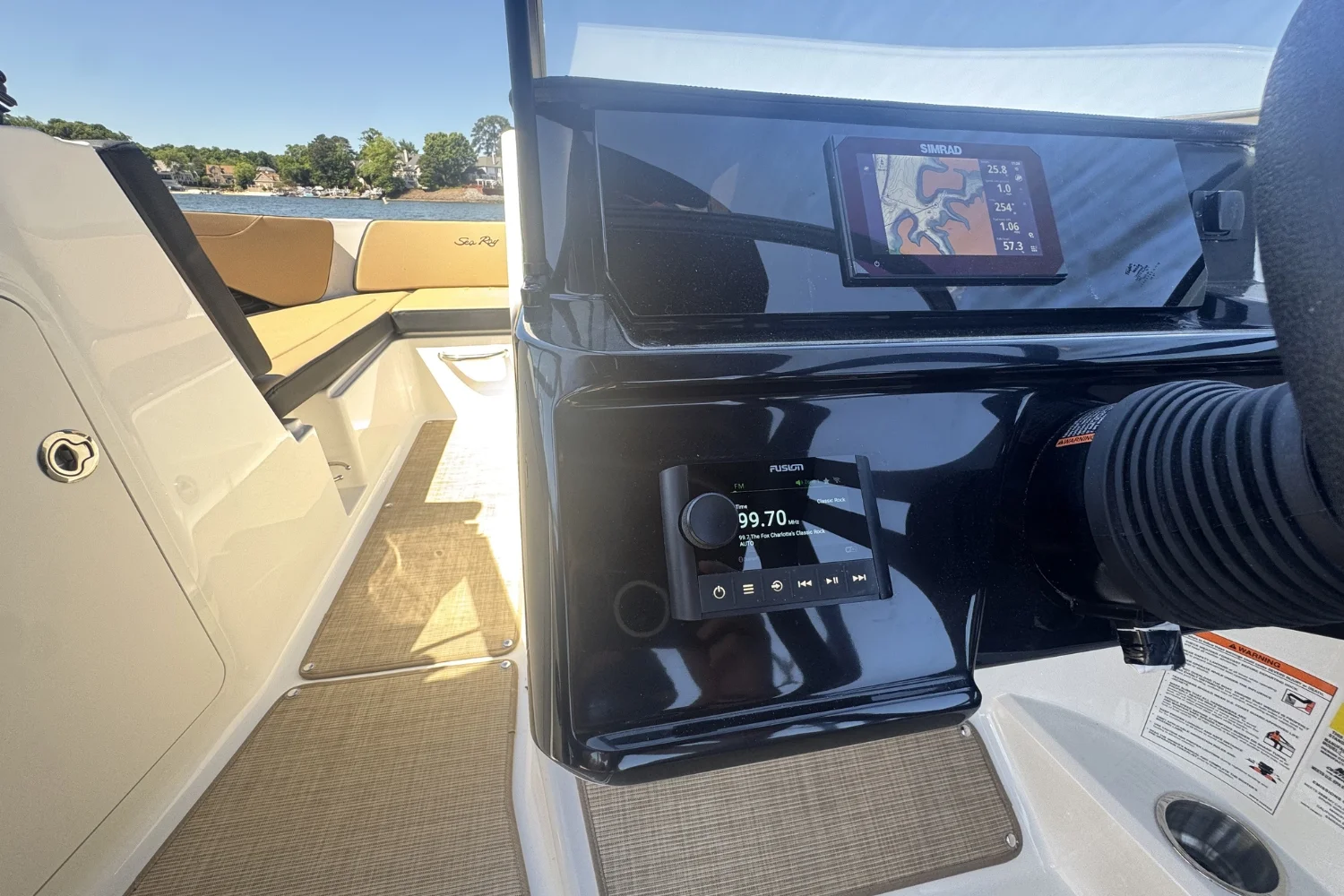 2026 Sea Ray SPX 210 Image Thumbnail #16