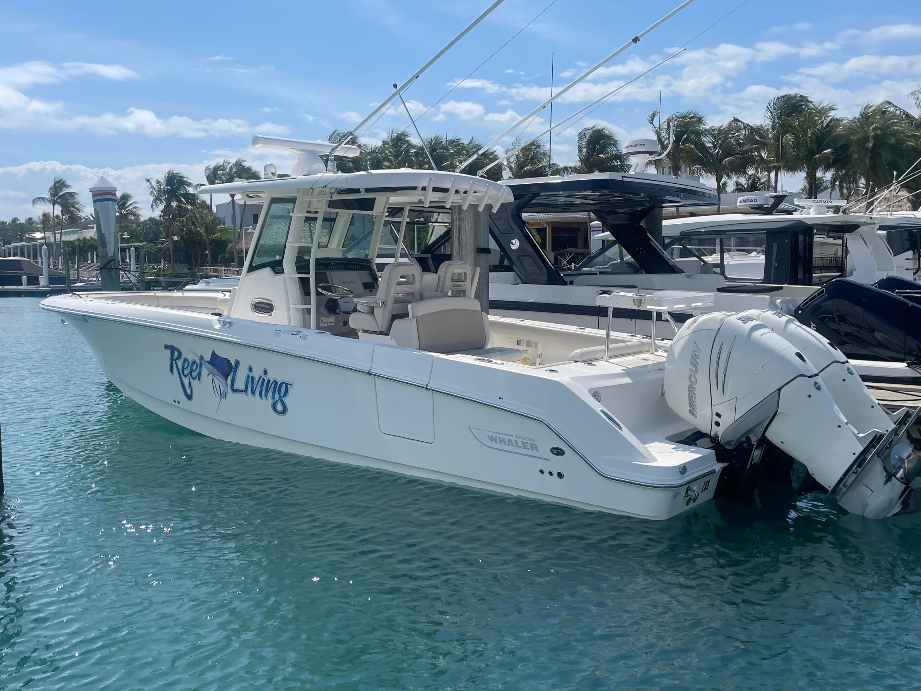 2017 Boston Whaler 330 OUTRAGE Image Thumbnail #2