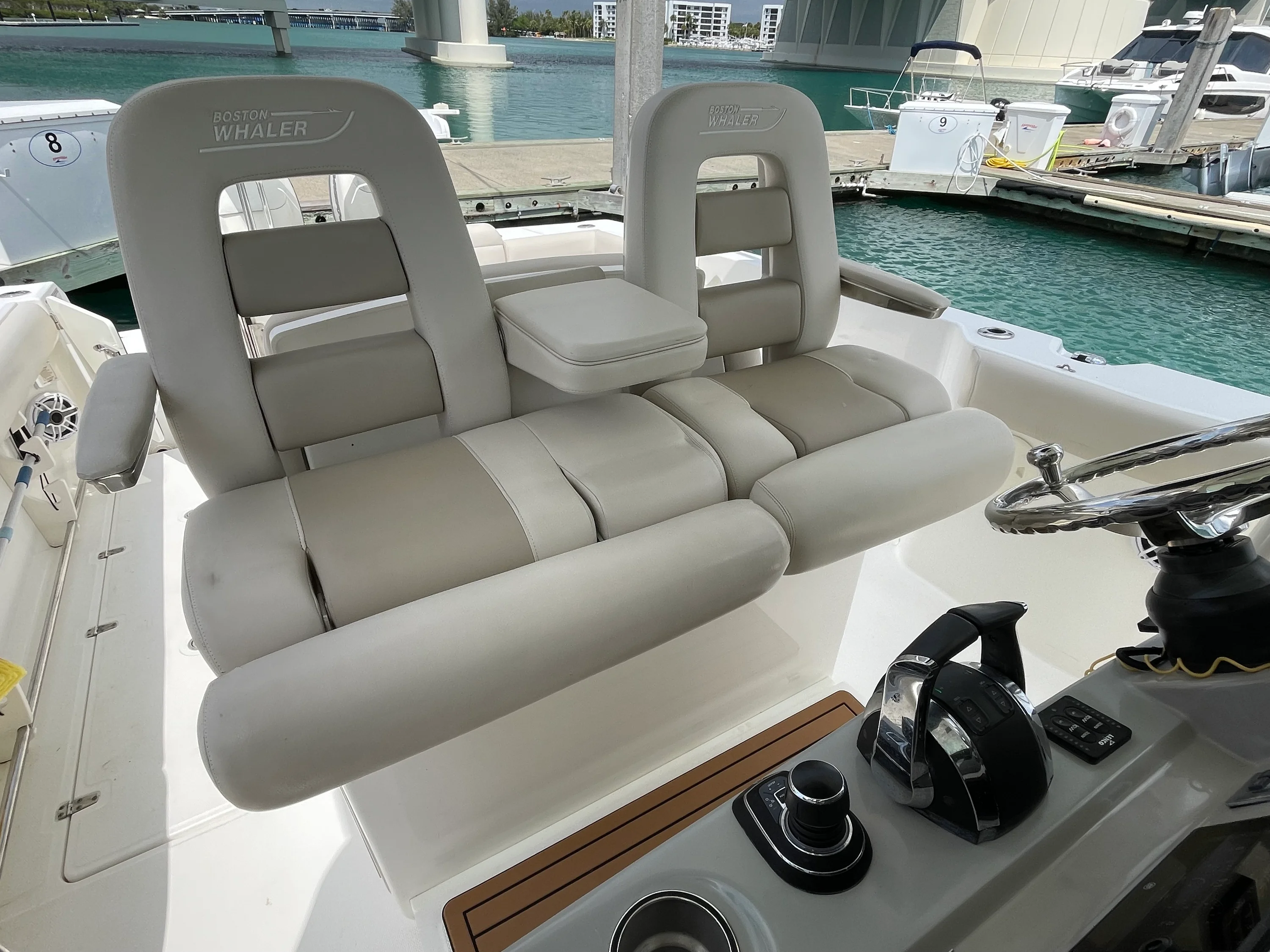 2017 Boston Whaler 330 OUTRAGE Image Thumbnail #13