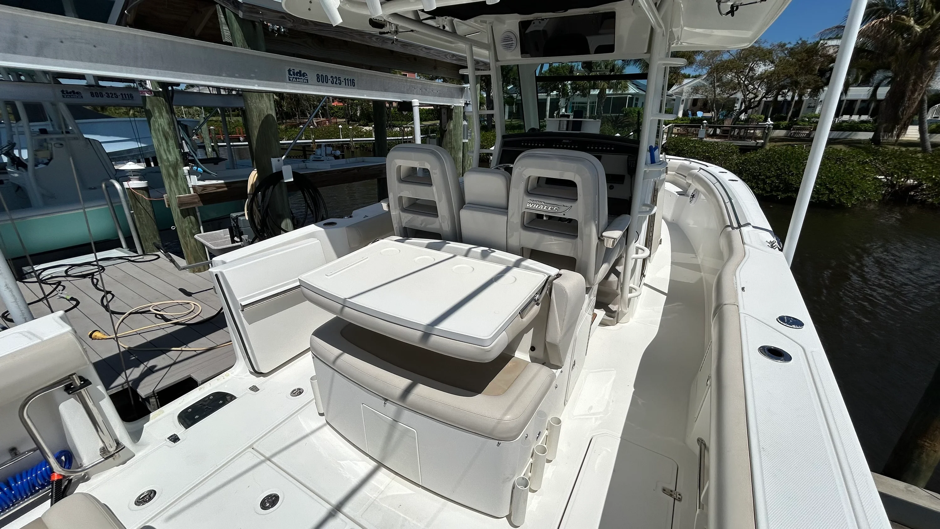 2017 Boston Whaler 330 OUTRAGE Image Thumbnail #14