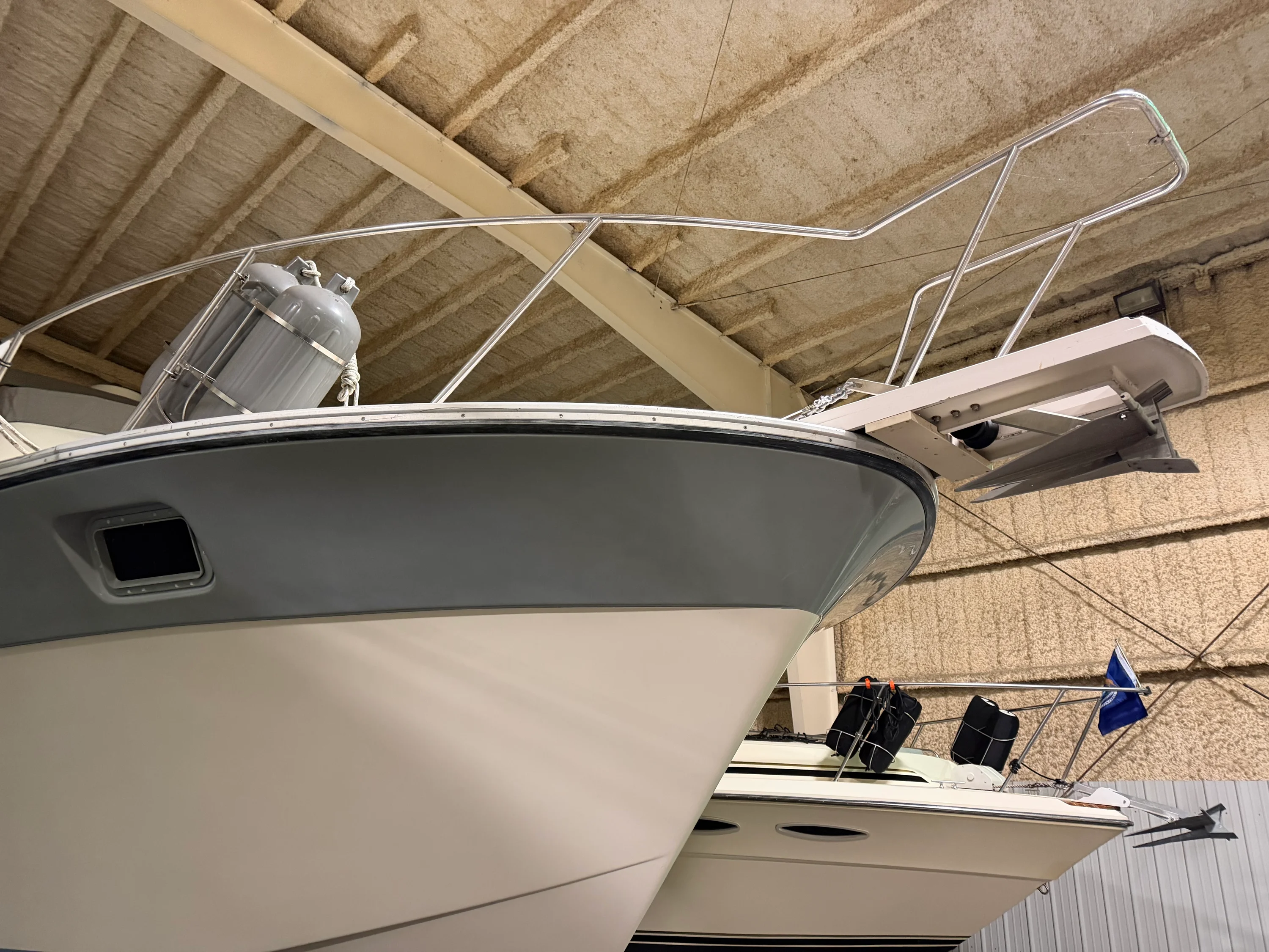 1987 Silverton 37 CONVERTIBLE Image Thumbnail #1