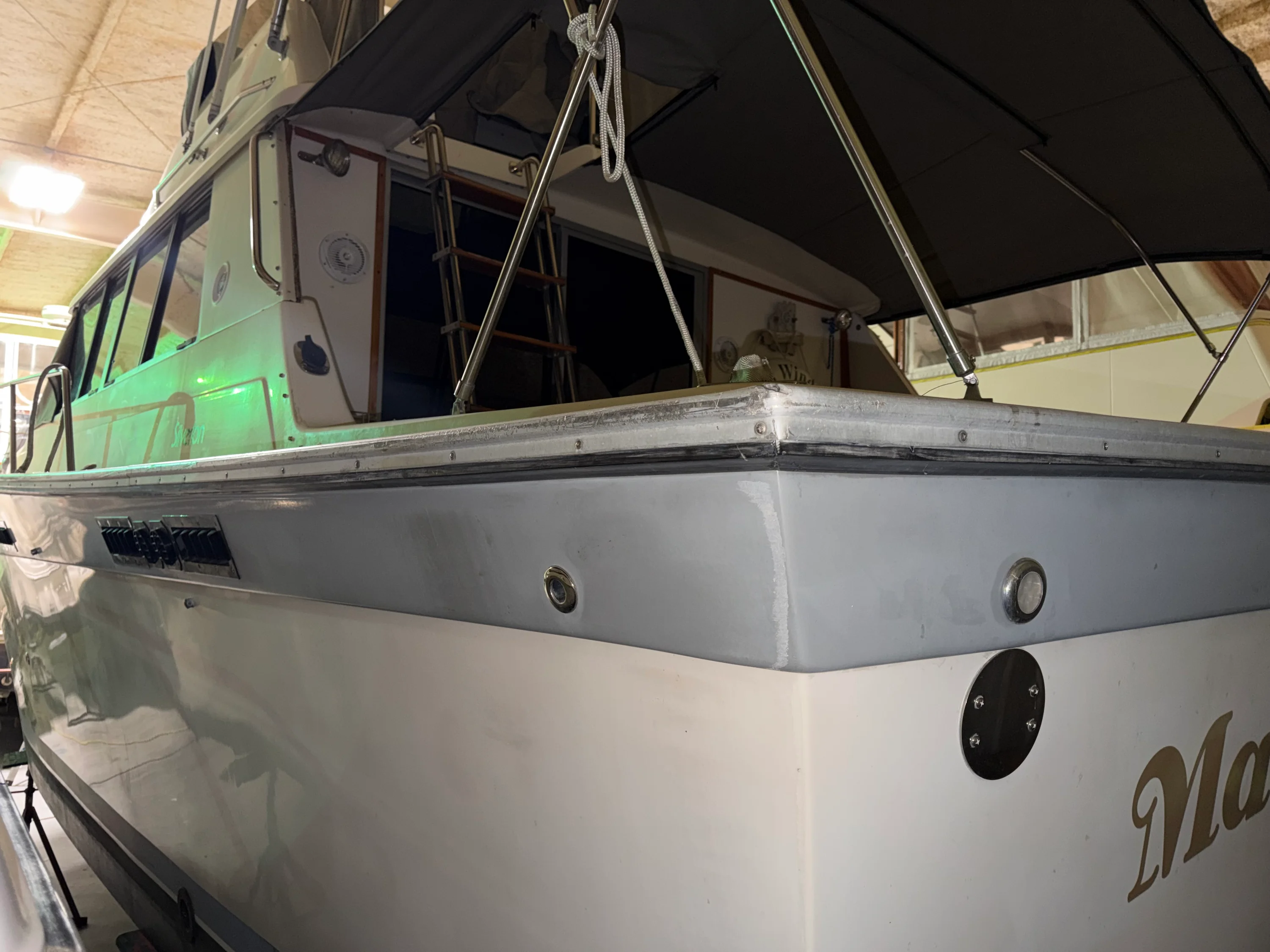 1987 Silverton 37 CONVERTIBLE Image Thumbnail #3