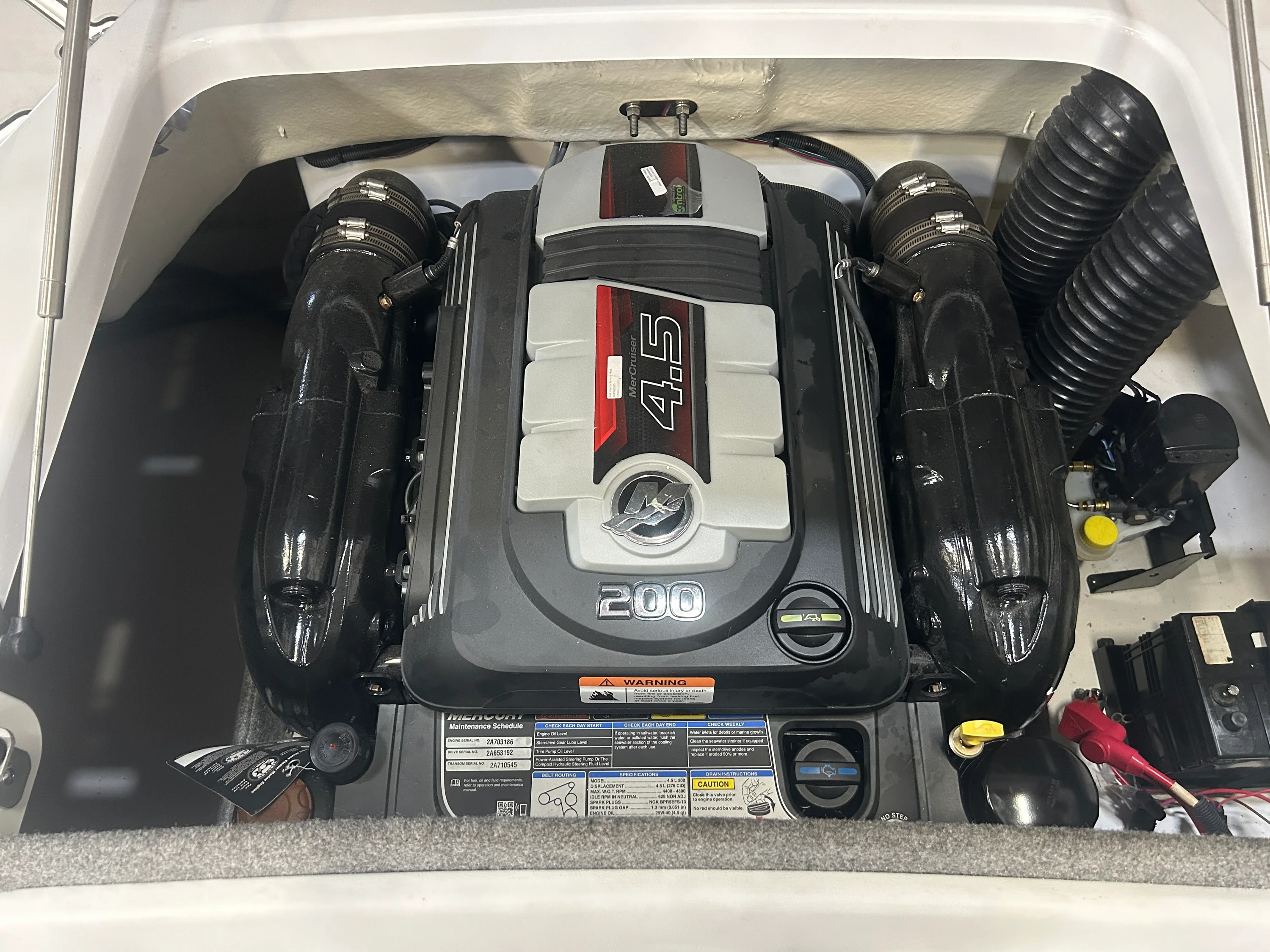 2022 Glastron 205 GTD Image Thumbnail #4