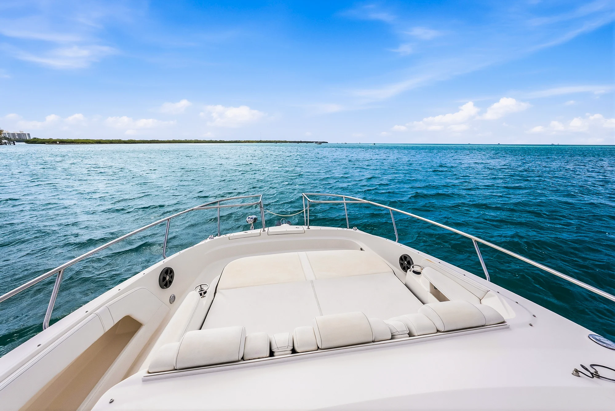 2022 Sea Ray 320 DA OB Image Thumbnail #69