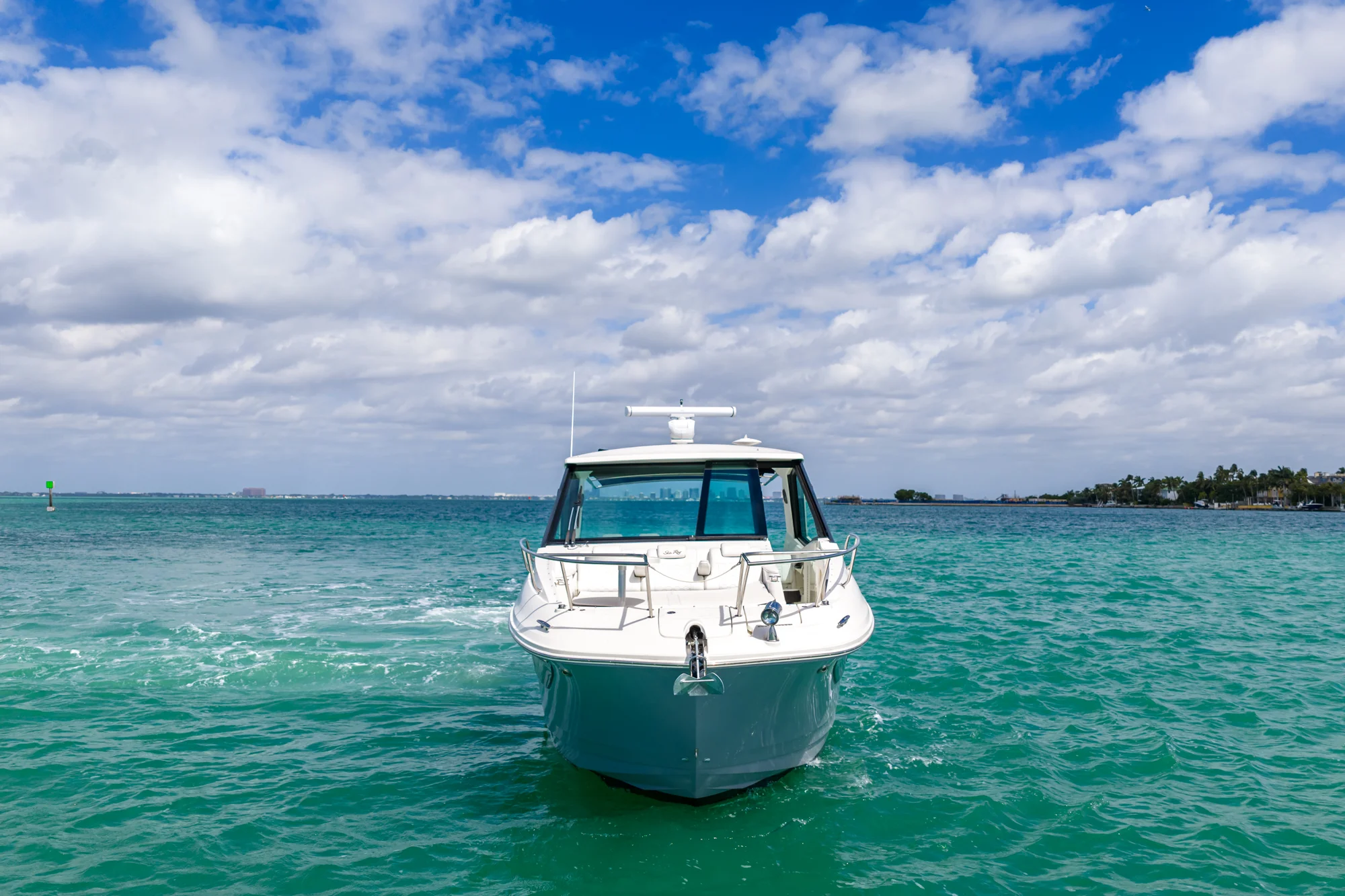 2022 Sea Ray 320 DA OB Image Thumbnail #5