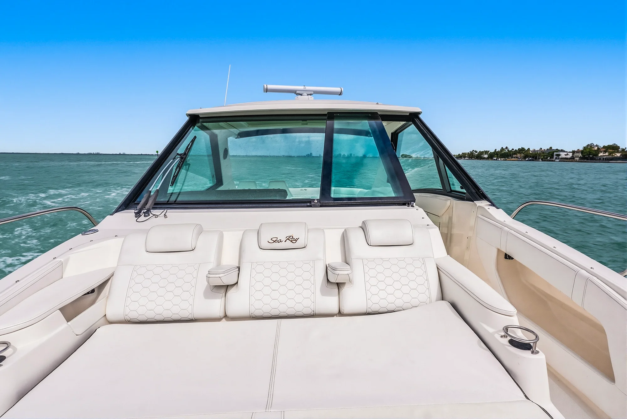 2022 Sea Ray 320 DA OB Image Thumbnail #72