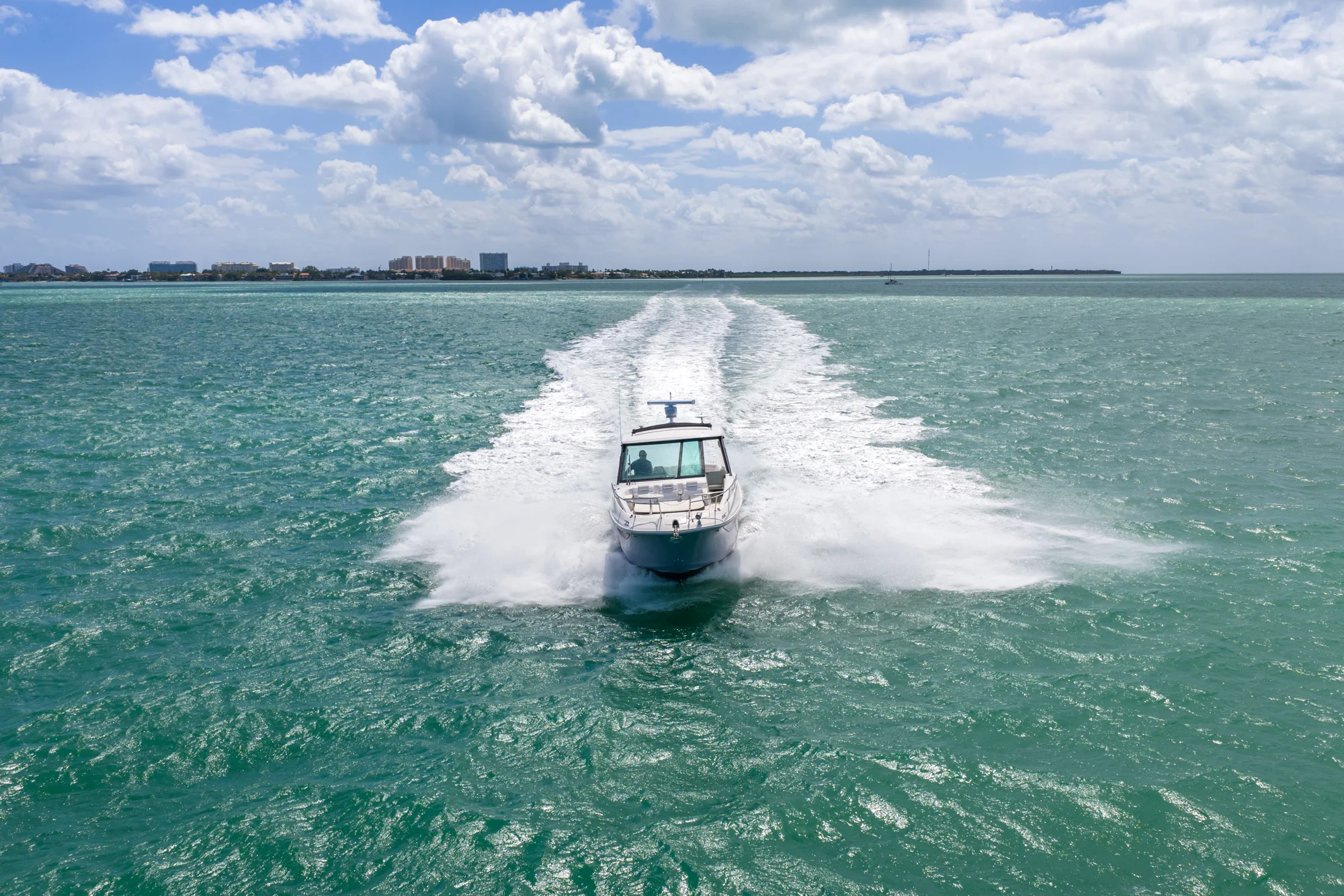 2022 Sea Ray 320 DA OB Image Thumbnail #18