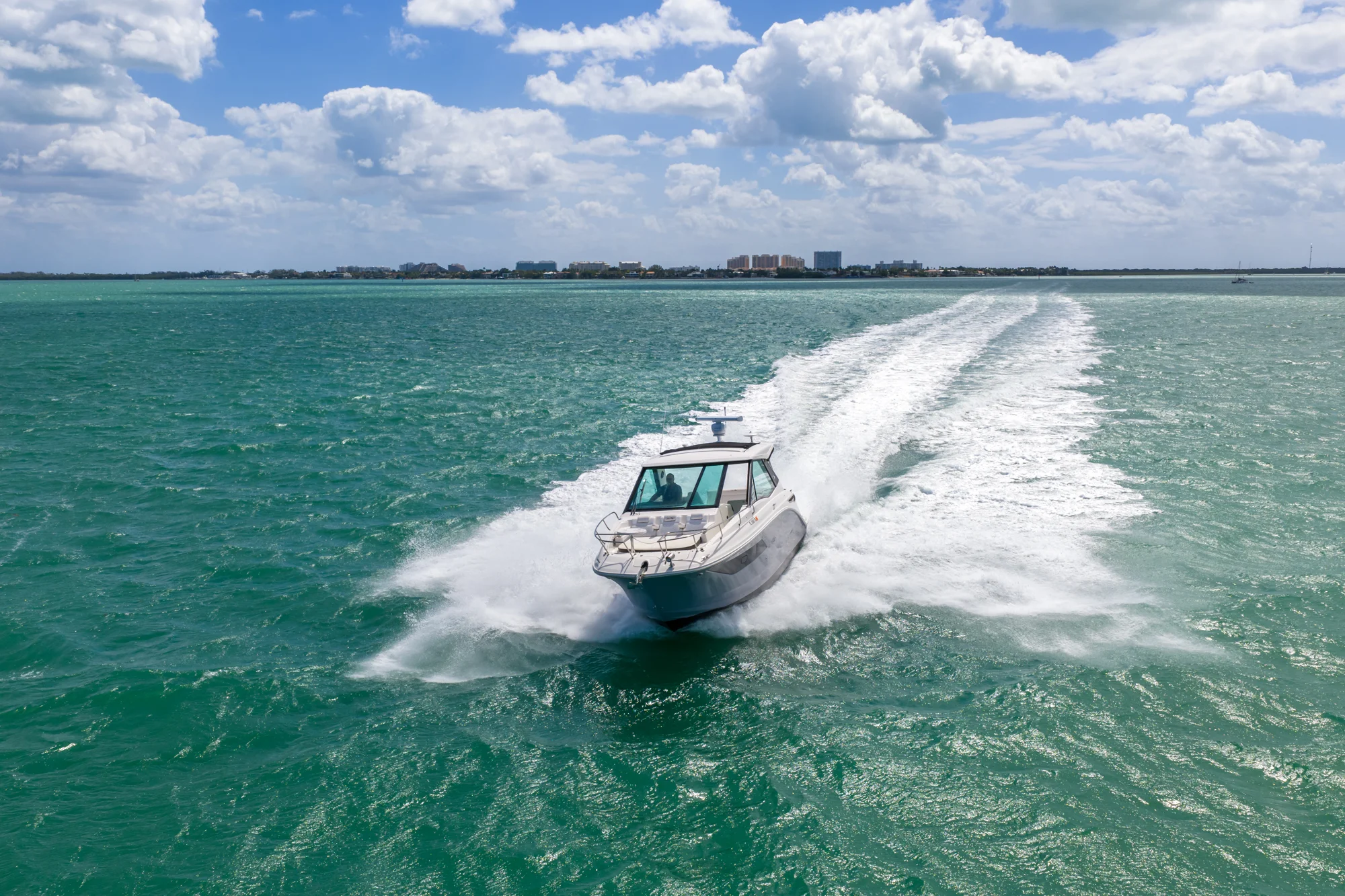2022 Sea Ray 320 DA OB Image Thumbnail #19