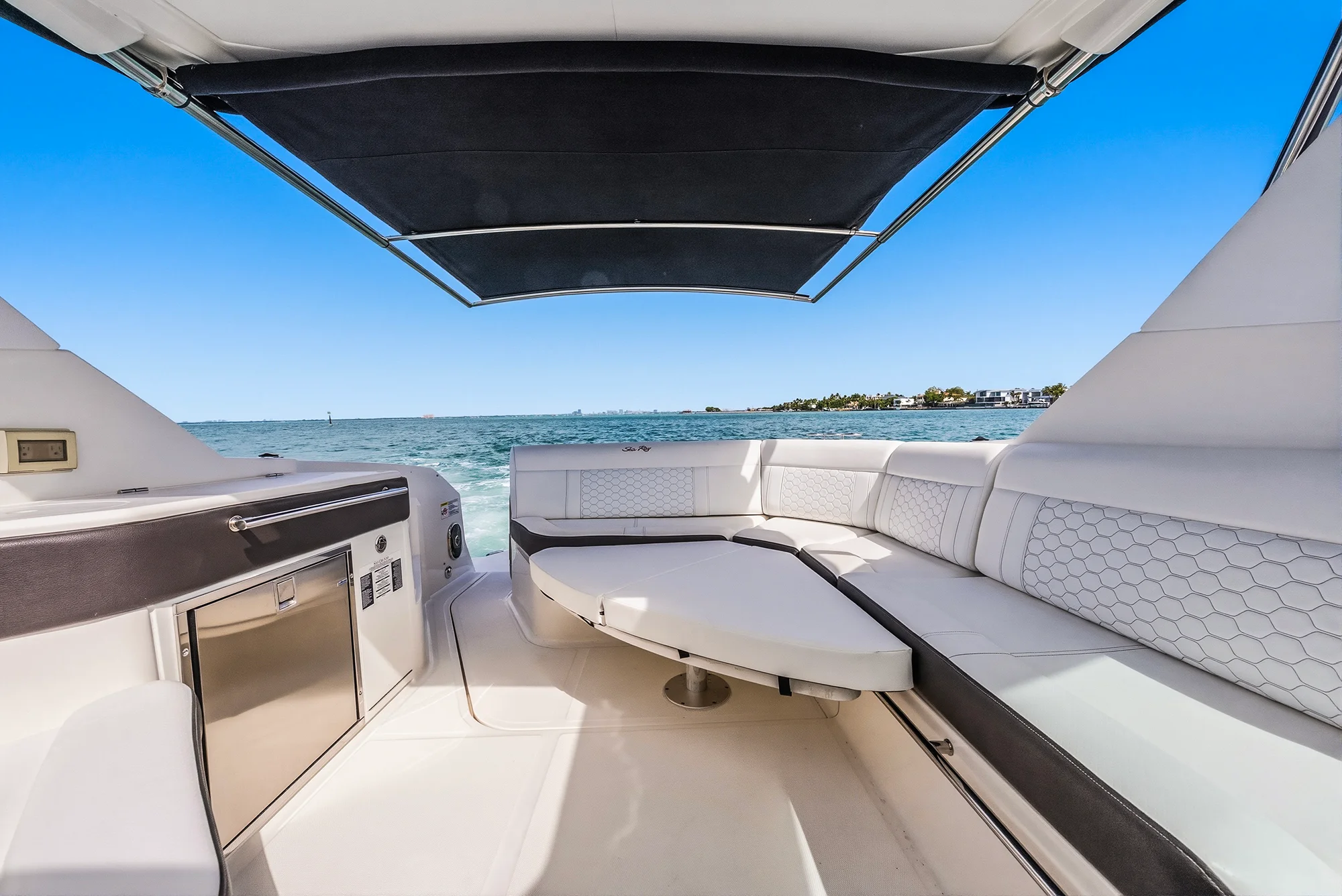 2022 Sea Ray 320 DA OB Image Thumbnail #78