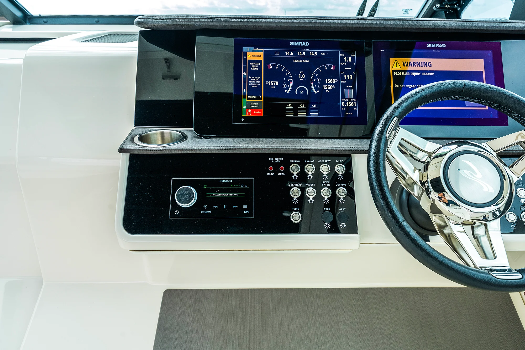2022 Sea Ray 320 DA OB Image Thumbnail #34