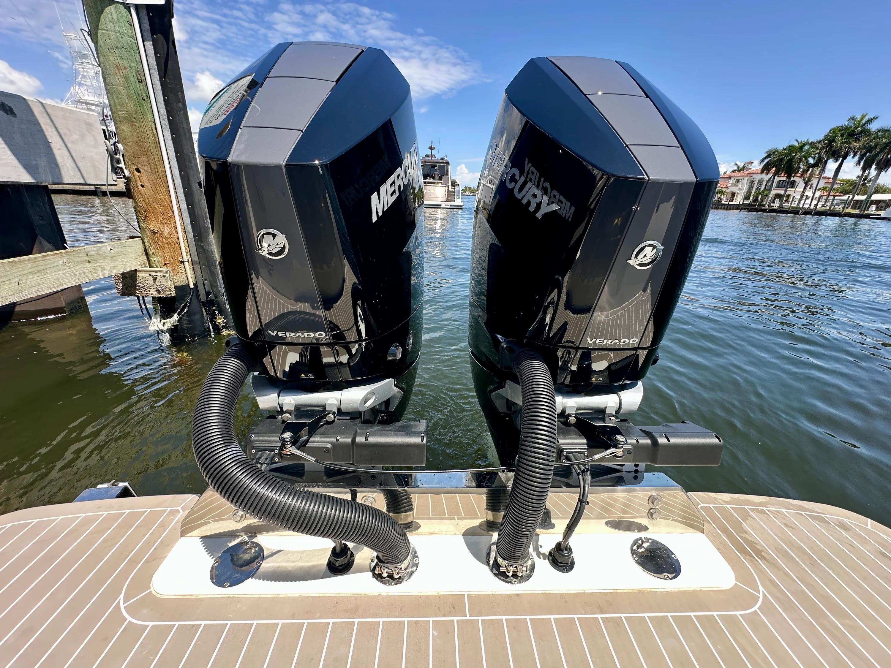 2025 Scout 330 LXF Image Thumbnail #40