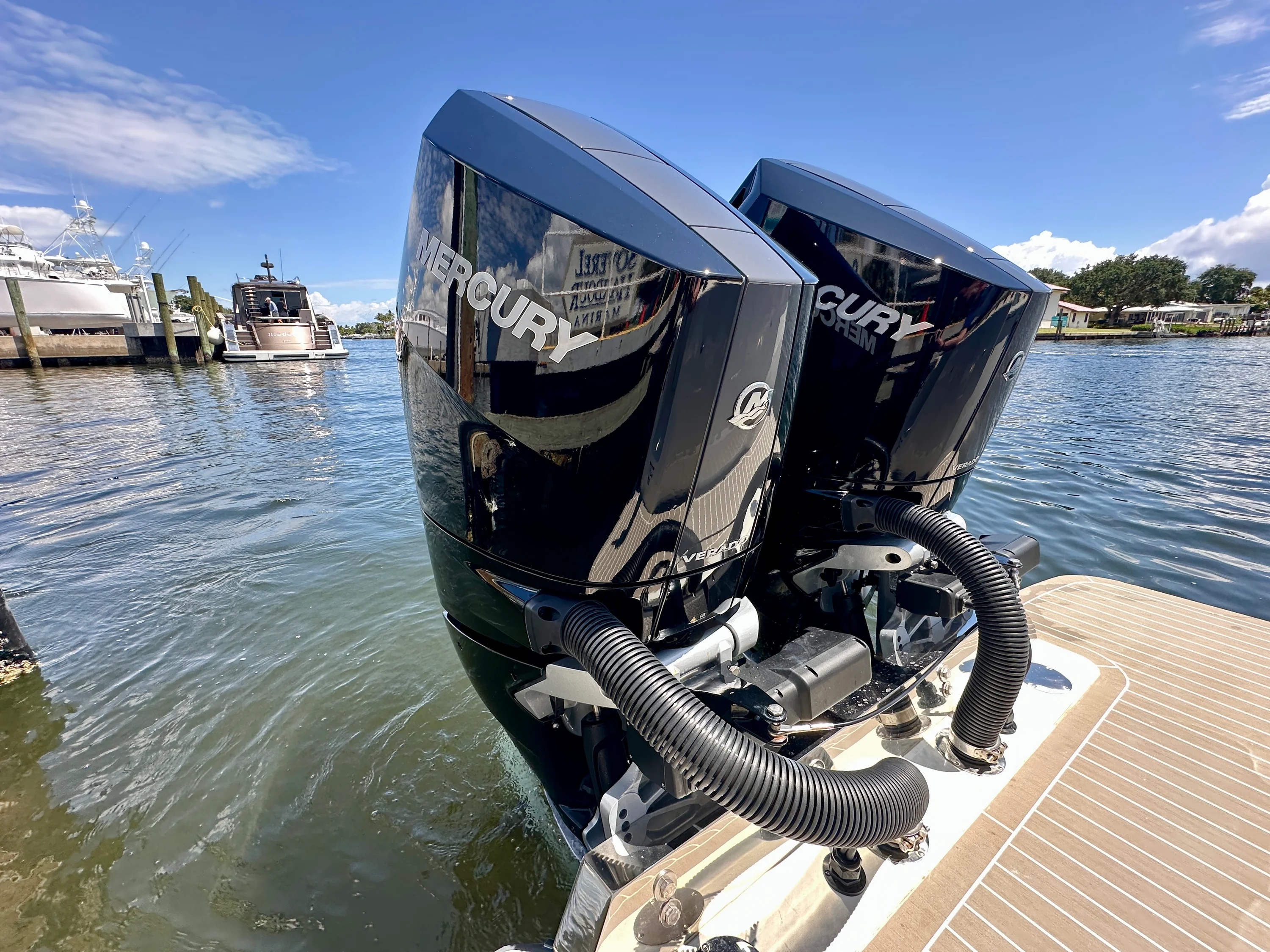 2025 Scout 330 LXF Image Thumbnail #39