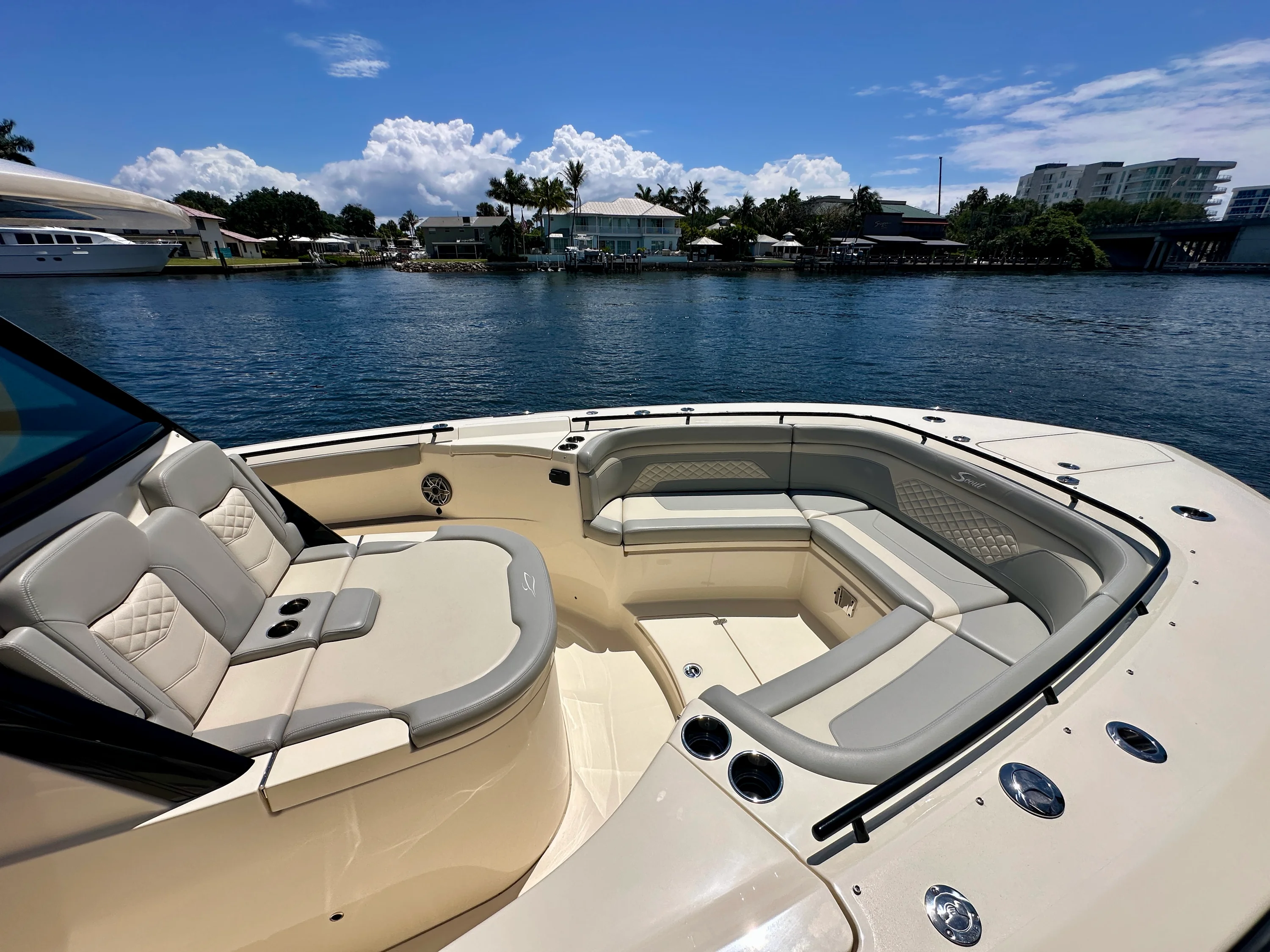 2025 Scout 330 LXF Image Thumbnail #7