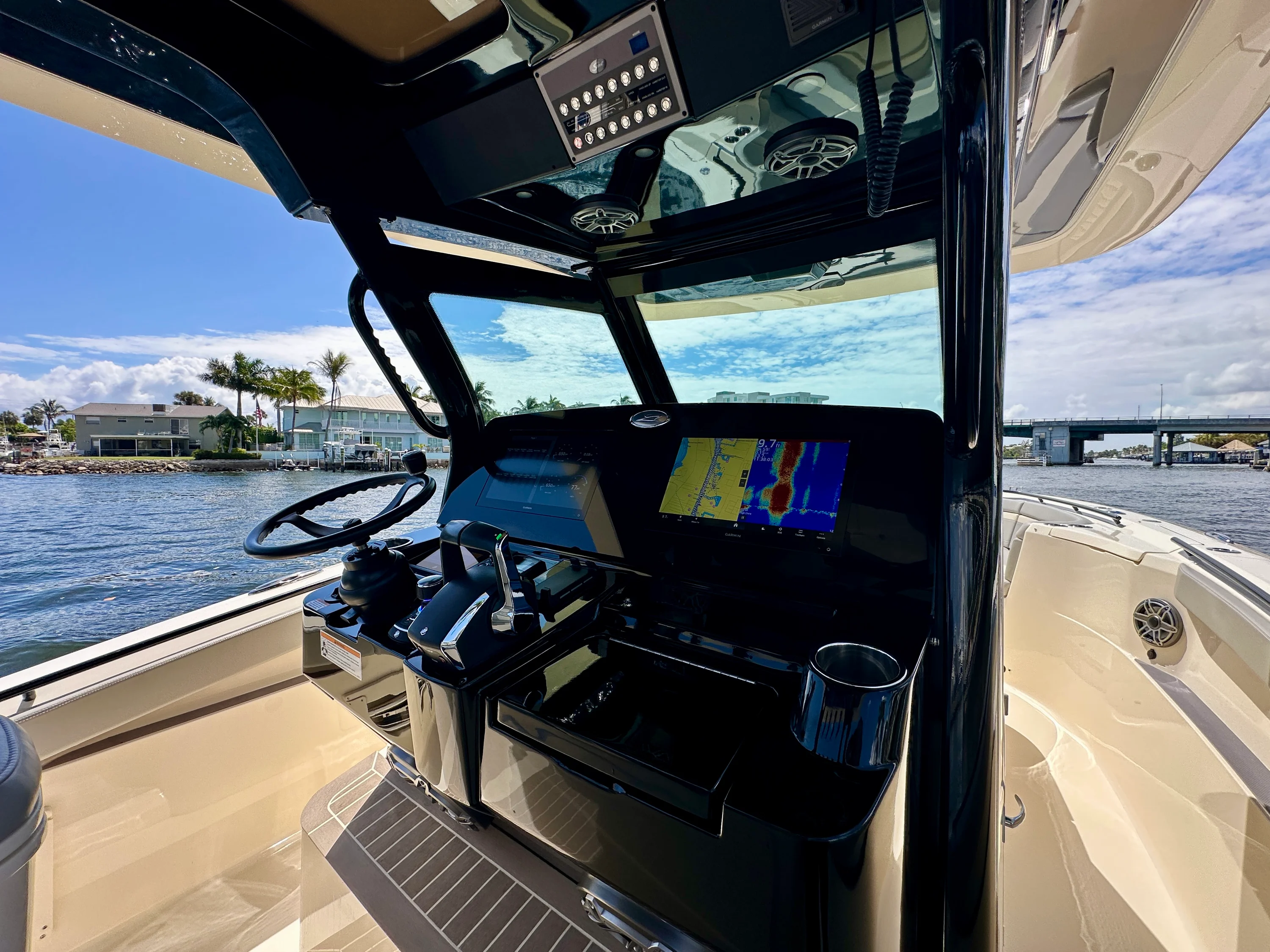 2025 Scout 330 LXF Image Thumbnail #22