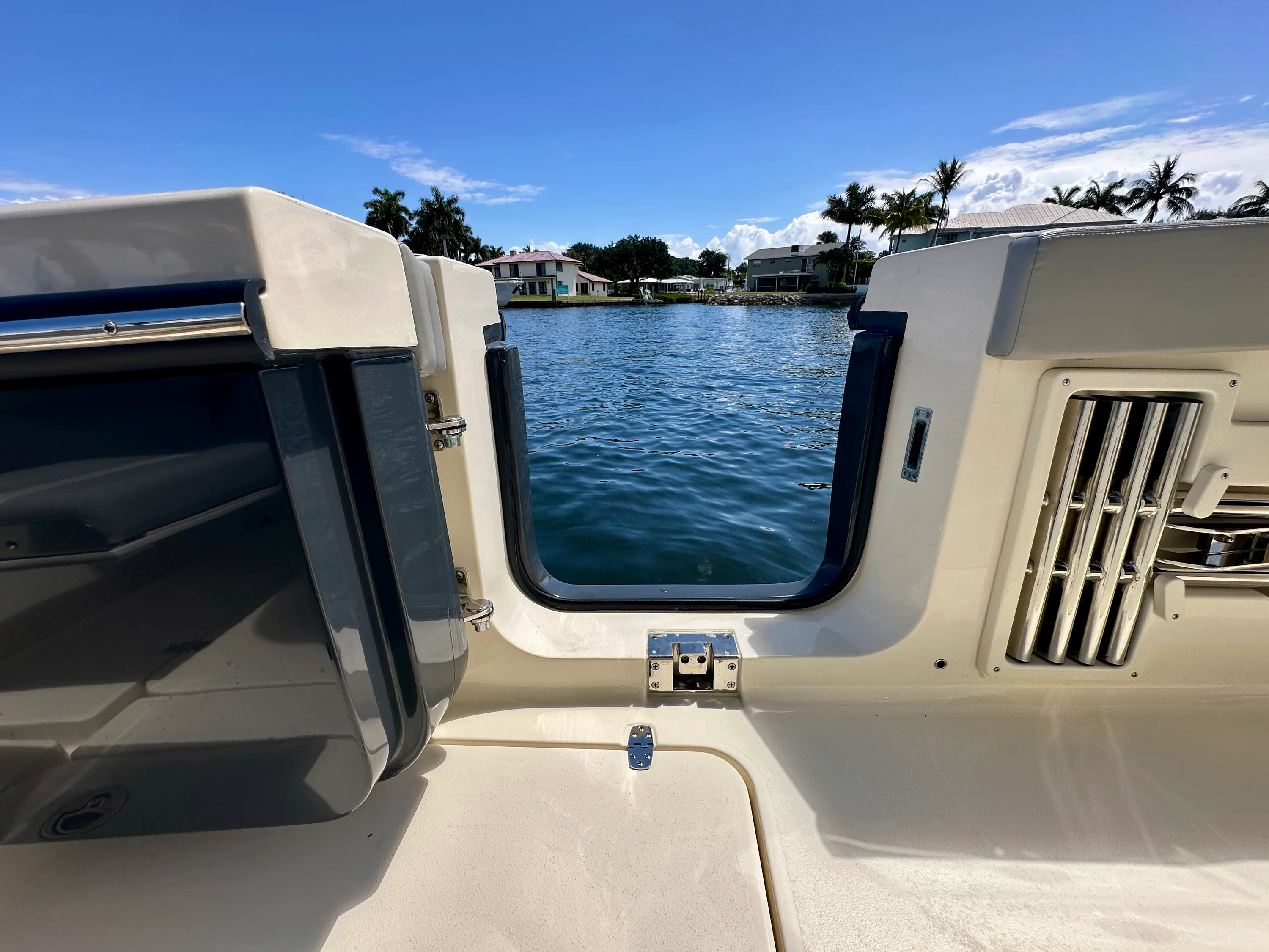 2025 Scout 330 LXF Image Thumbnail #37