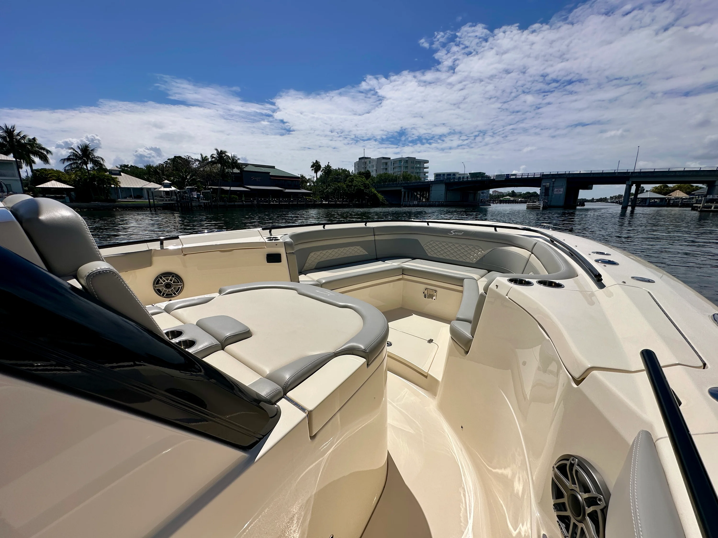 2025 Scout 330 LXF Image Thumbnail #11