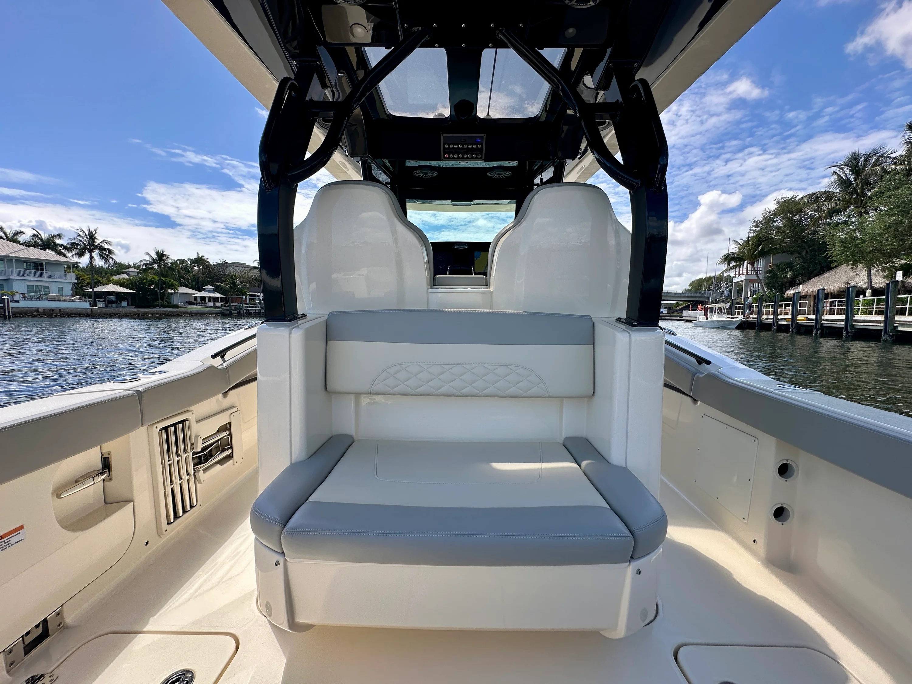 2025 Scout 330 LXF Image Thumbnail #34