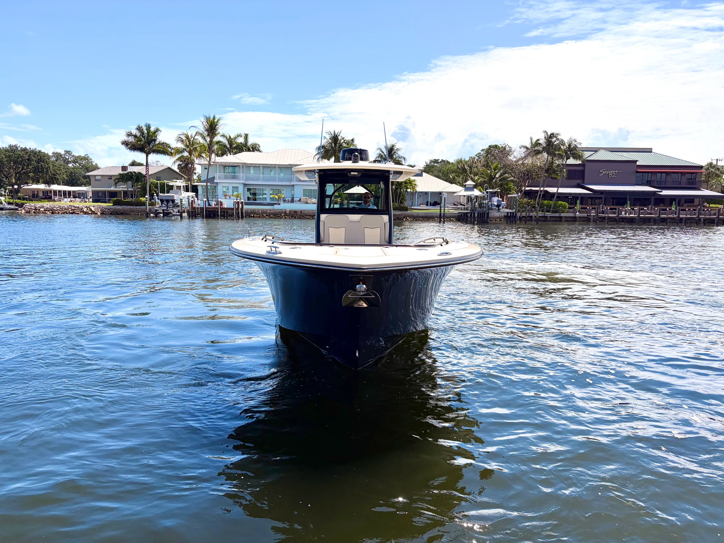 2025 Scout 330 LXF Image Thumbnail #6