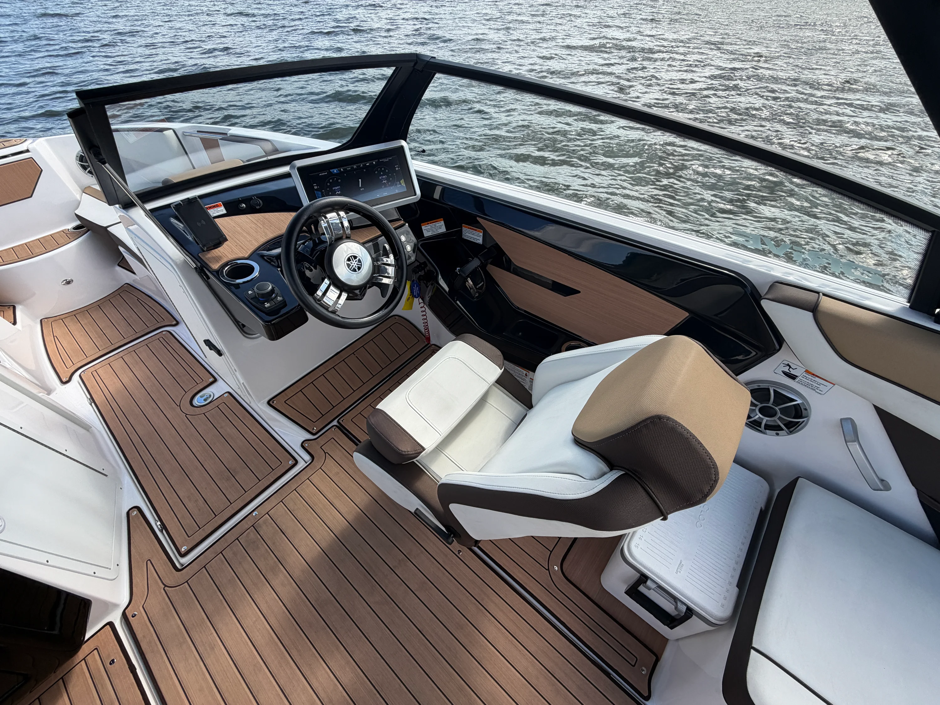 2023 Yamaha 222SD Image Thumbnail #13