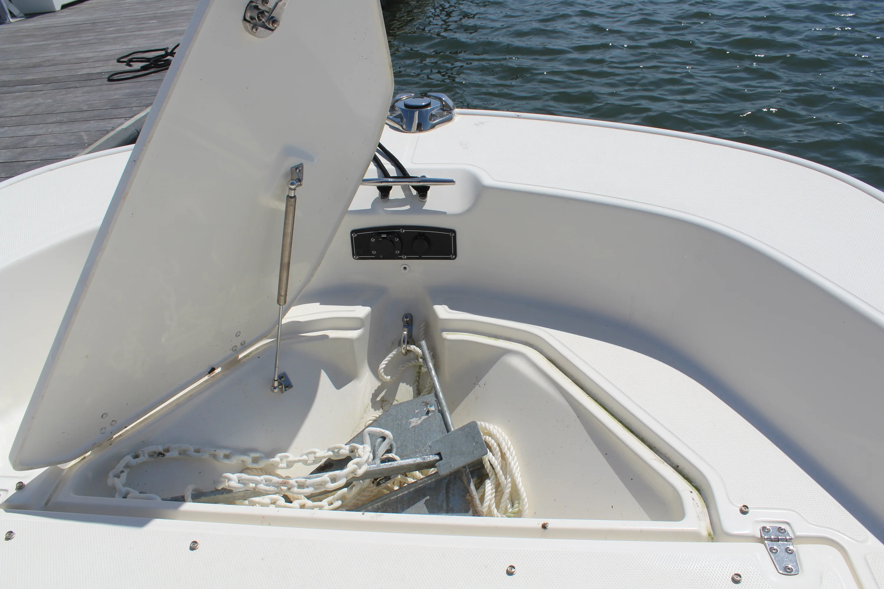 2025 Boston Whaler 170 MONTAUK Image Thumbnail #21