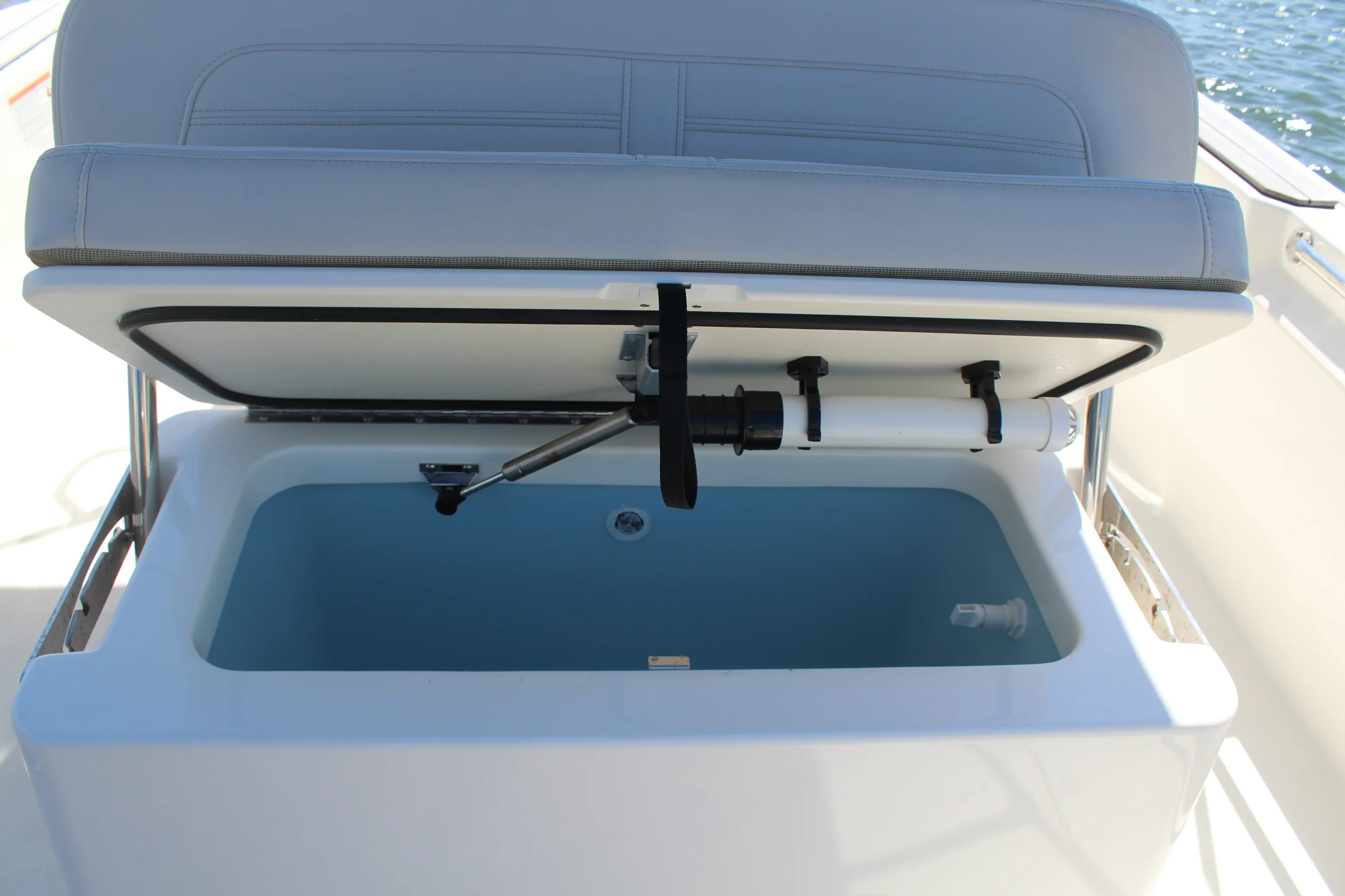 2025 Boston Whaler 170 MONTAUK Image Thumbnail #16