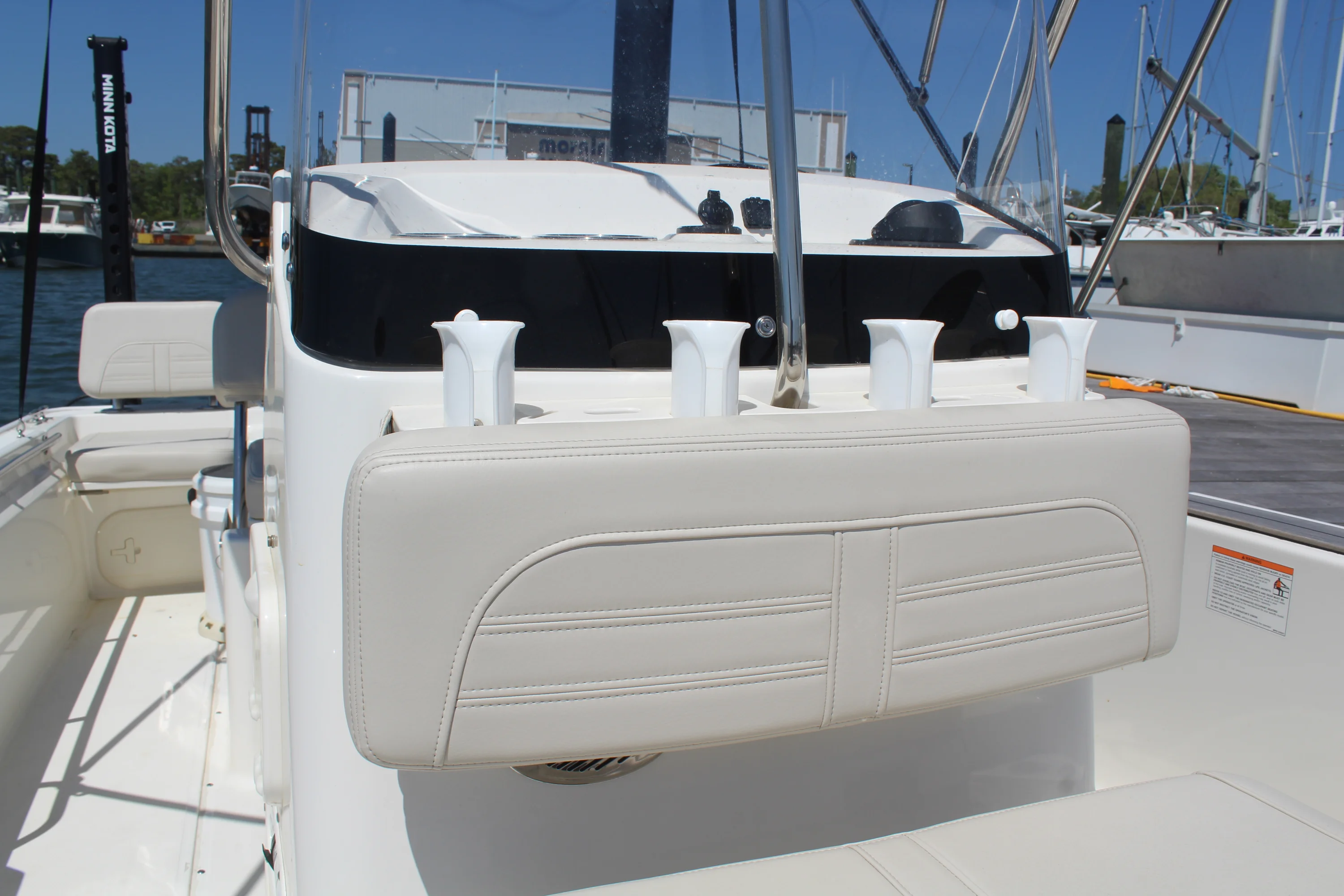 2025 Boston Whaler 170 MONTAUK Image Thumbnail #4