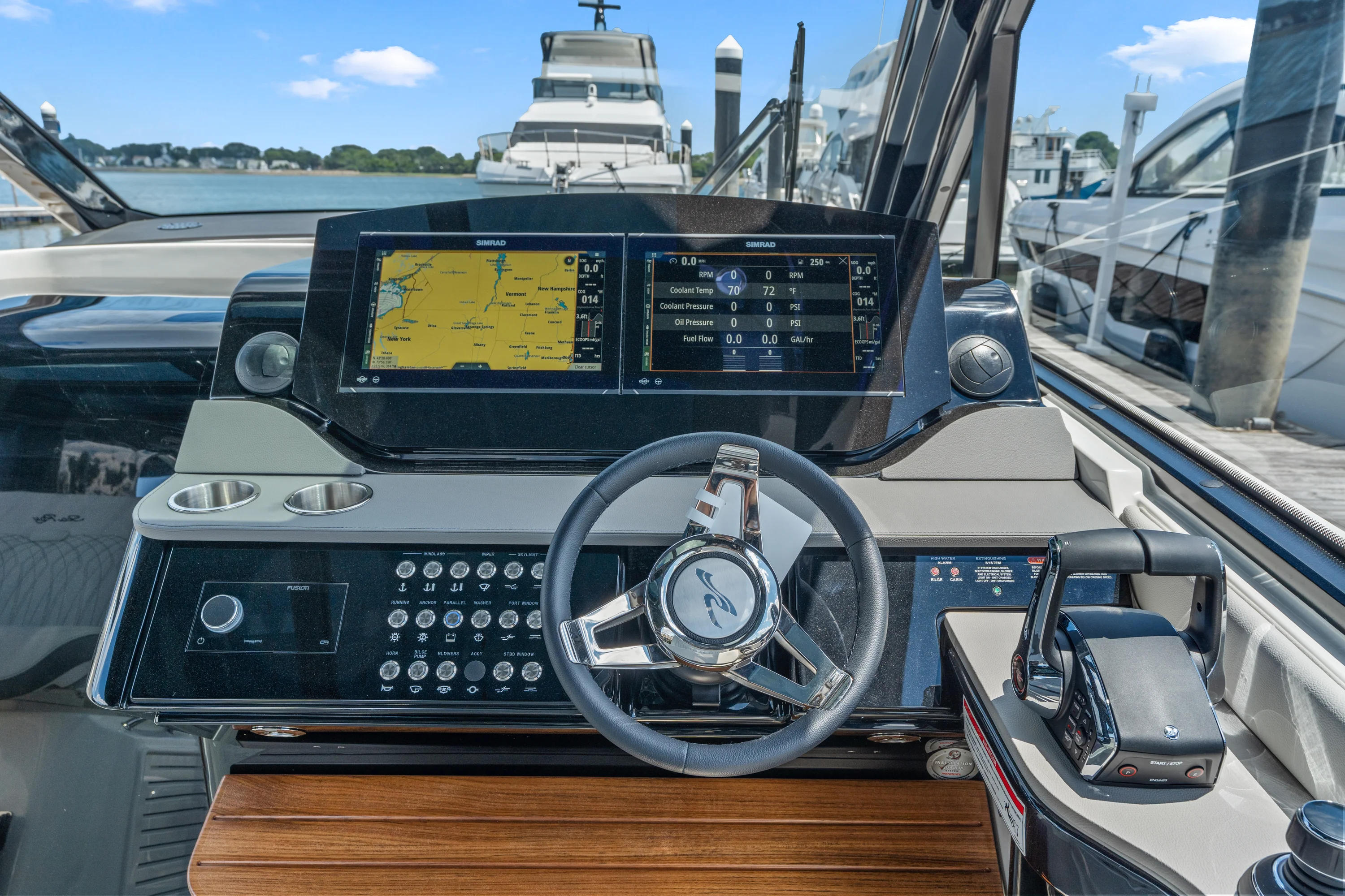 2026 Sea Ray Sundancer 370 Outboard Image Thumbnail #21