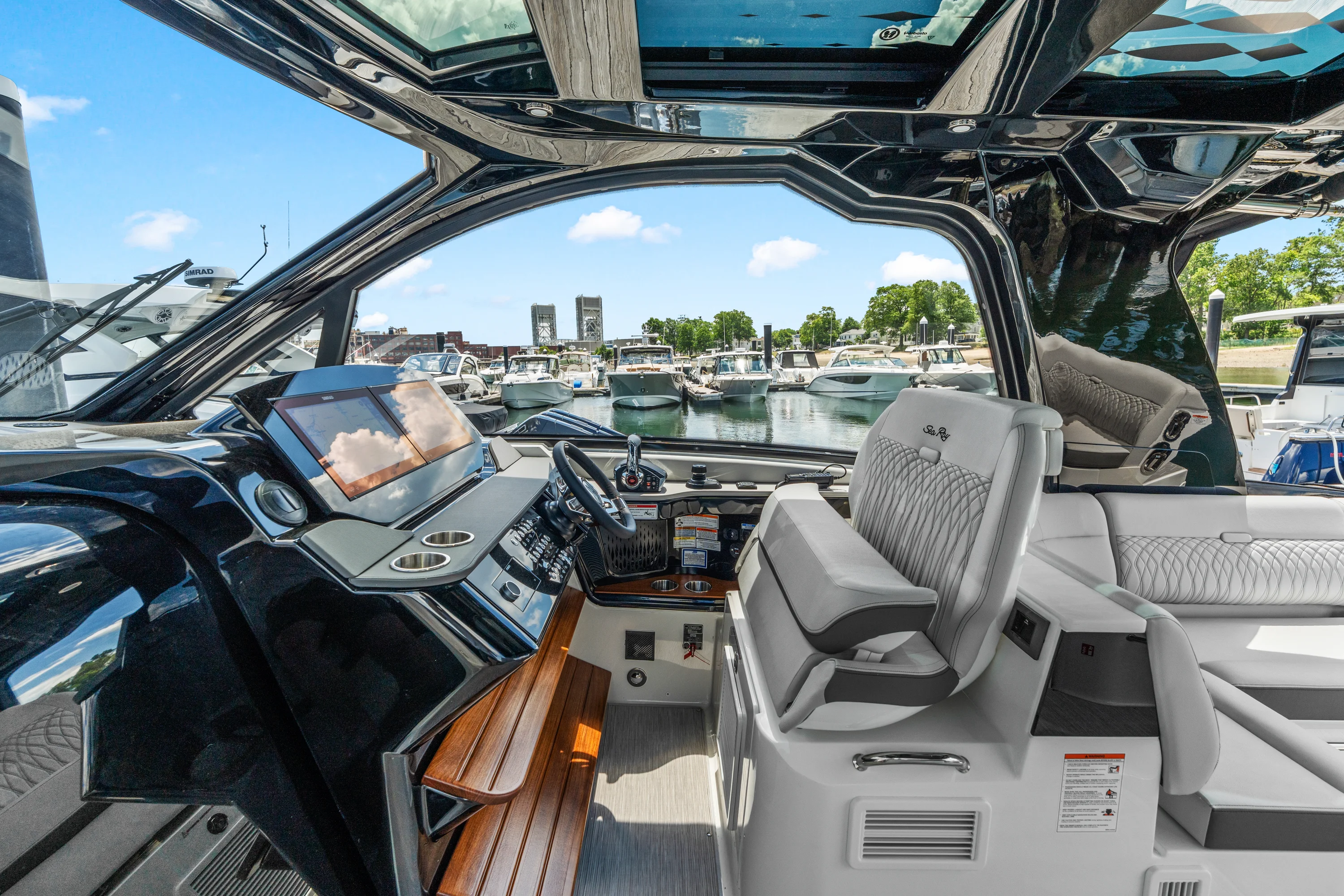 2026 Sea Ray Sundancer 370 Outboard Image Thumbnail #19