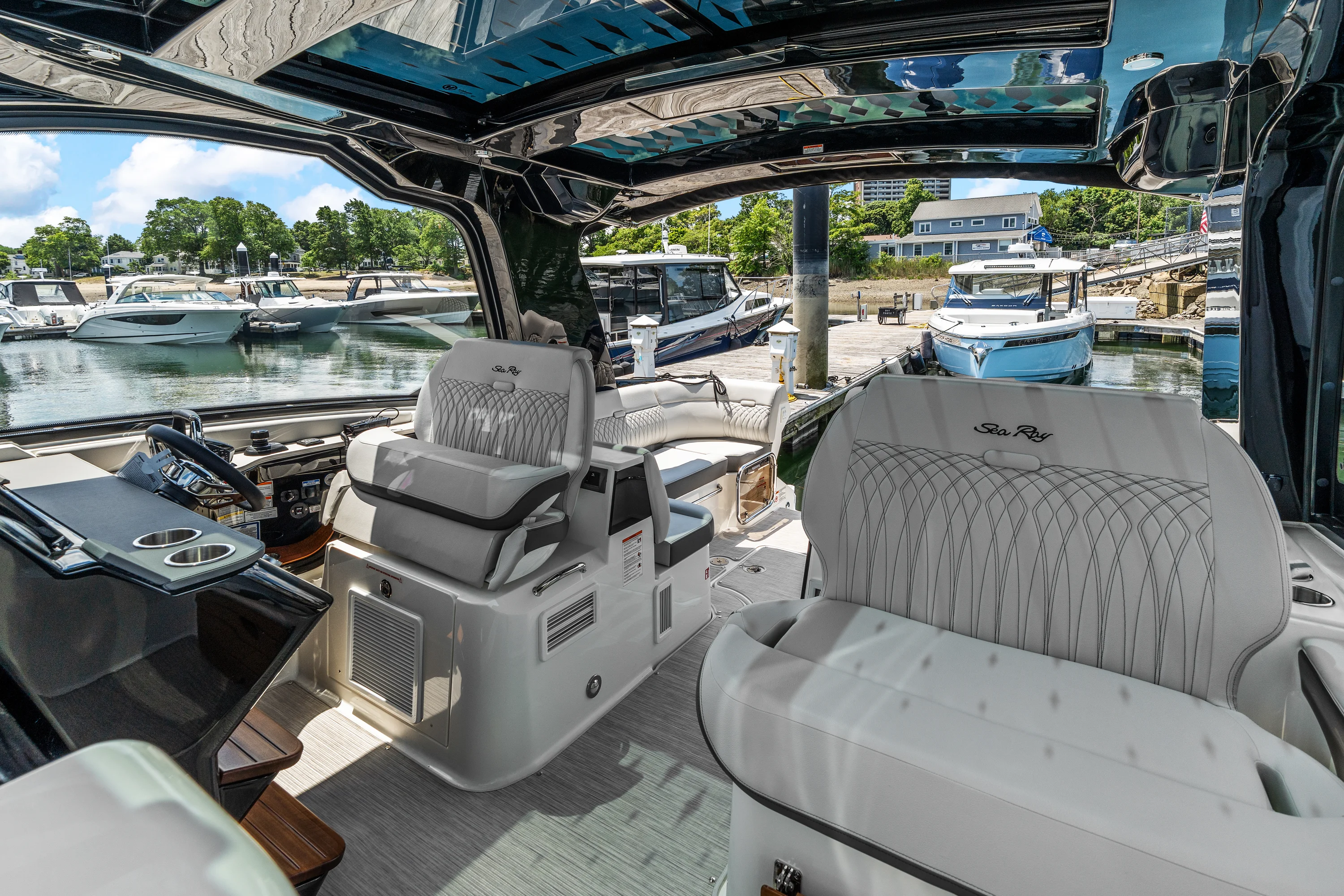 2026 Sea Ray Sundancer 370 Outboard Image Thumbnail #17