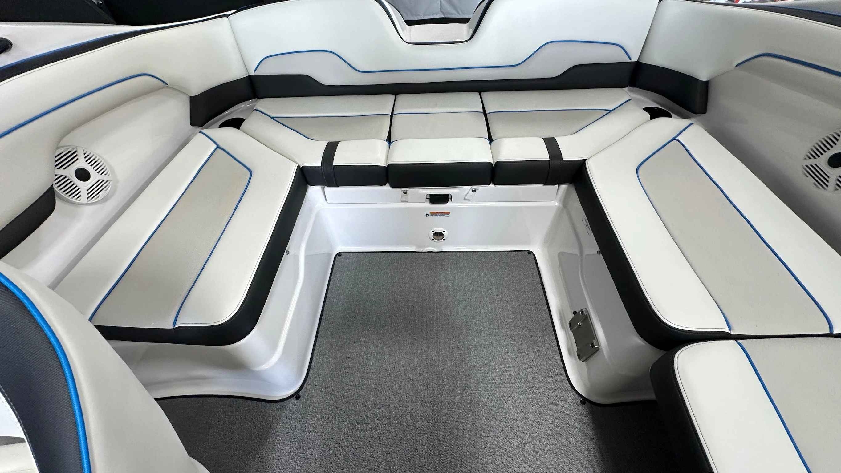2019 Yamaha AR210 Image Thumbnail #17