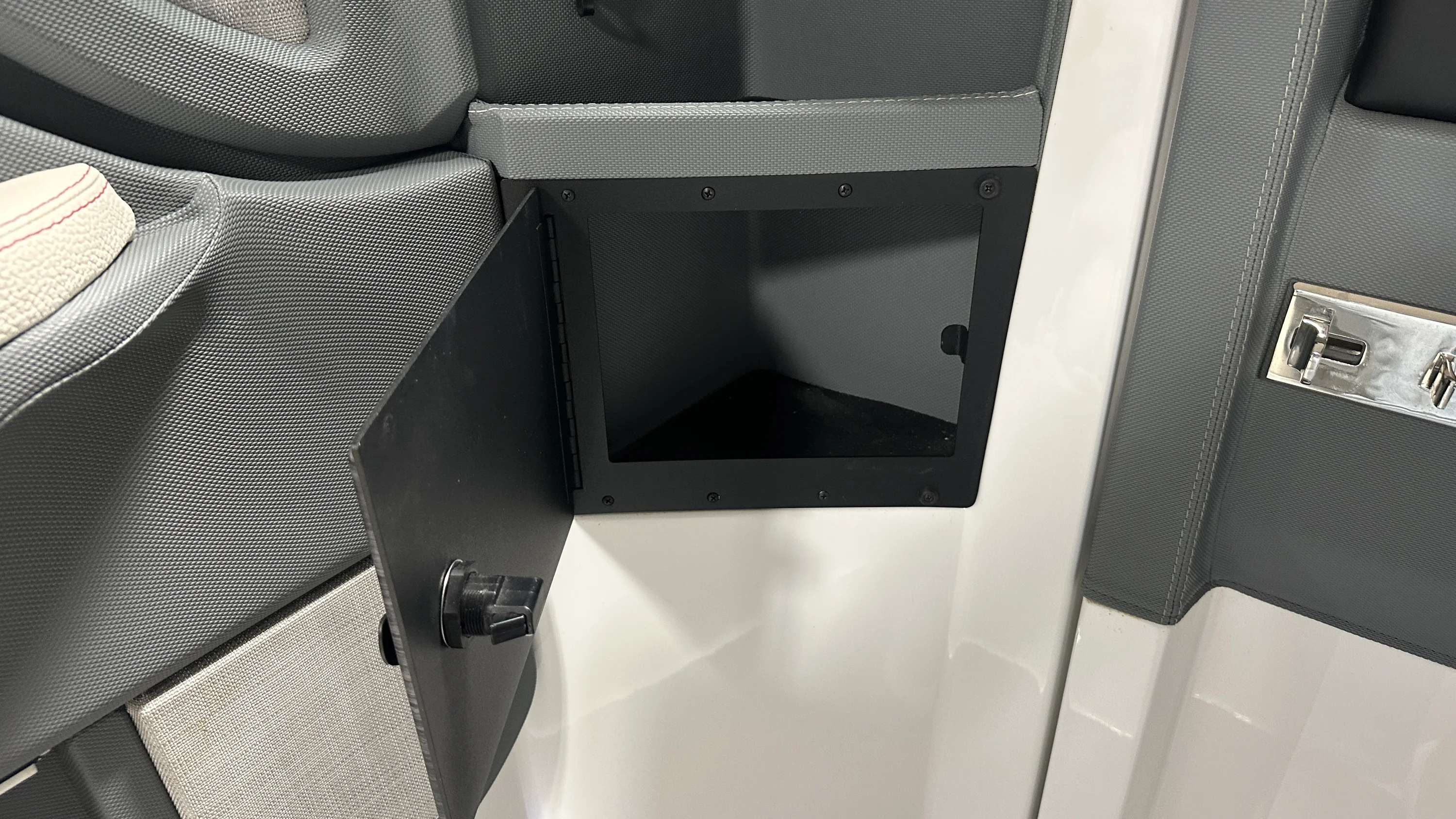 2020 Cobalt R5 Image Thumbnail #51