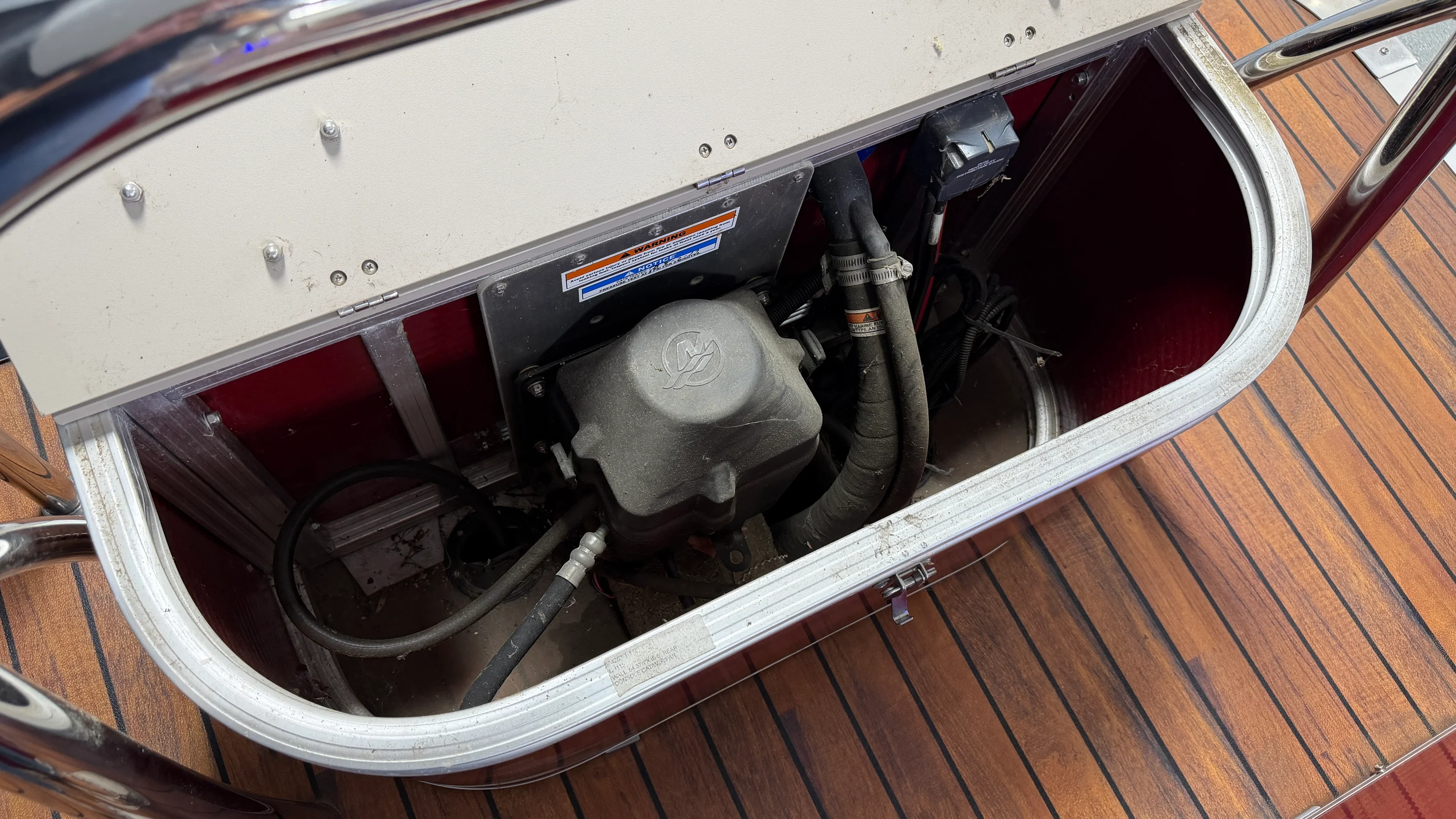 2018 Avalon 2585 CATALINA ENT Image Thumbnail #14