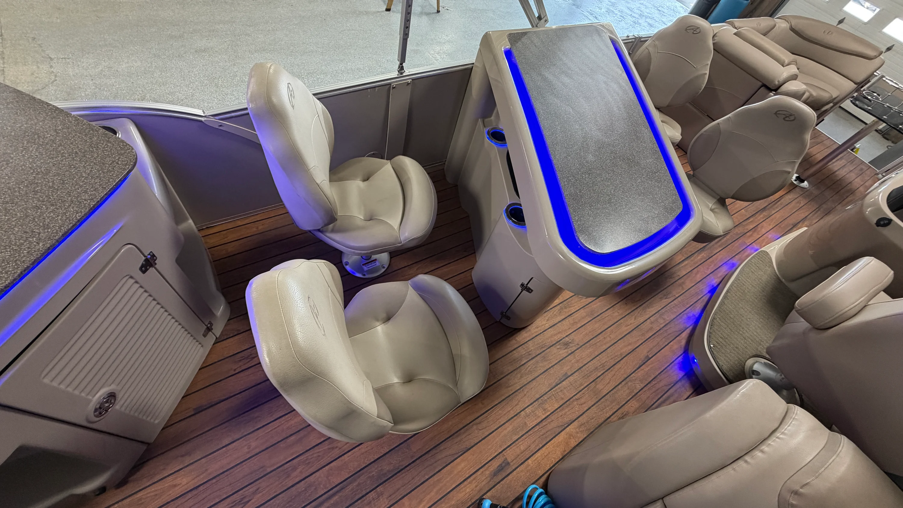 2018 Avalon 2585 CATALINA ENT Image Thumbnail #37
