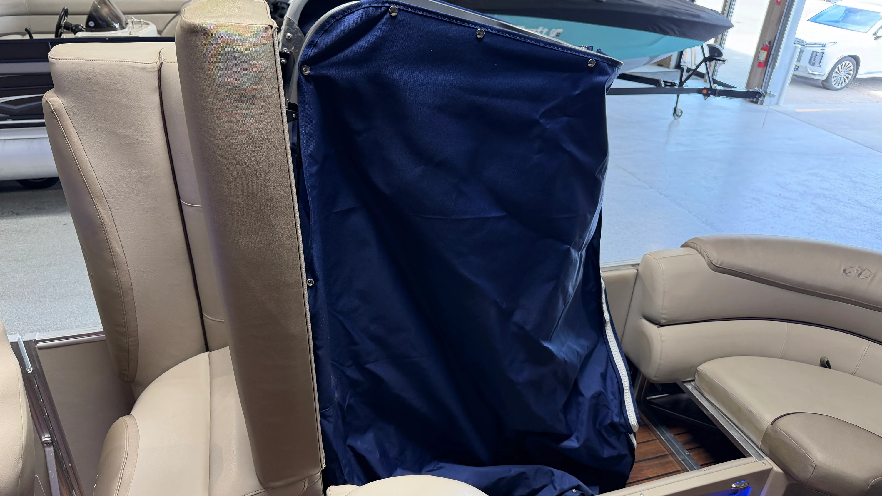 2018 Avalon 2585 CATALINA ENT Image Thumbnail #65