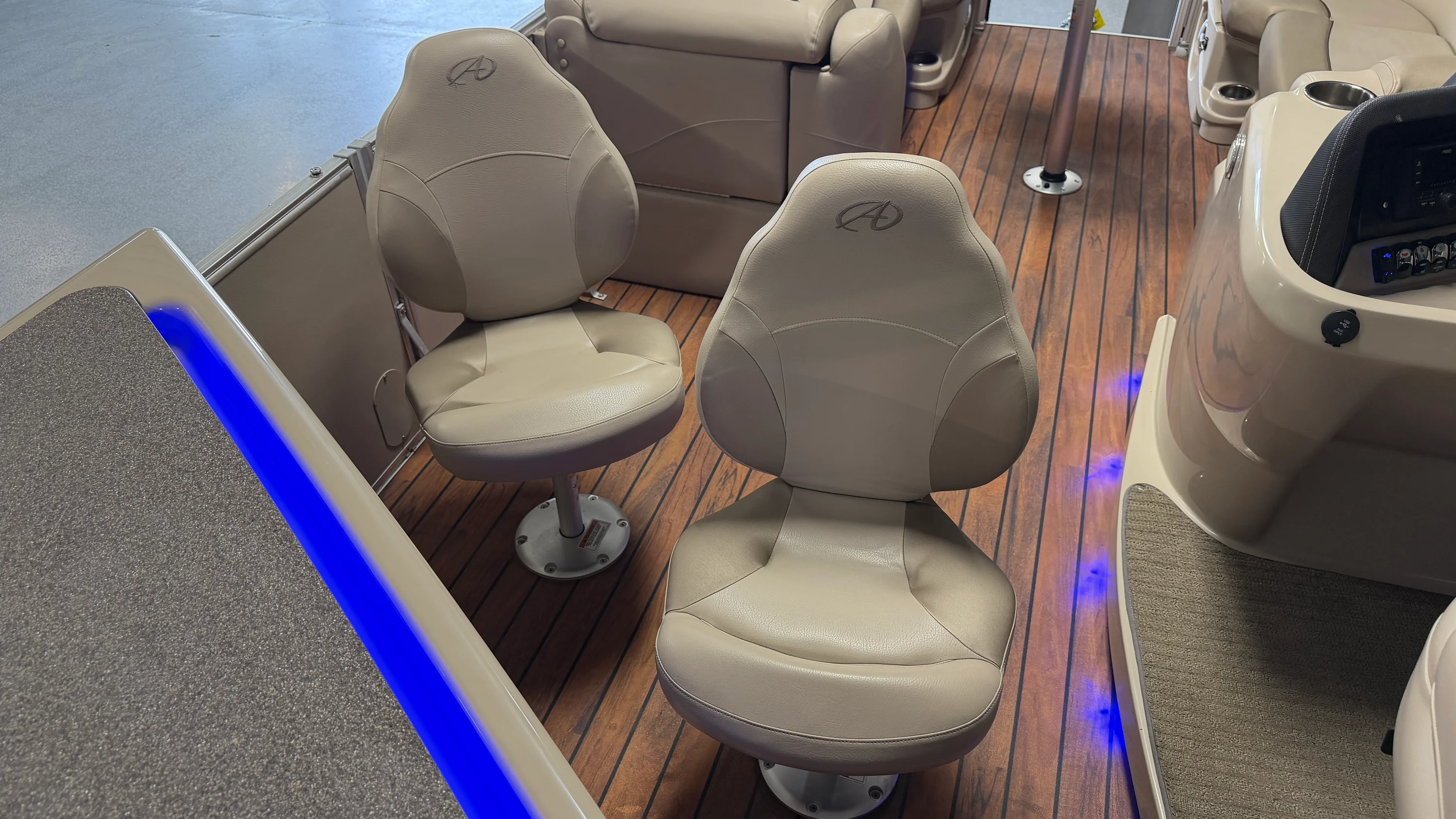 2018 Avalon 2585 CATALINA ENT Image Thumbnail #41