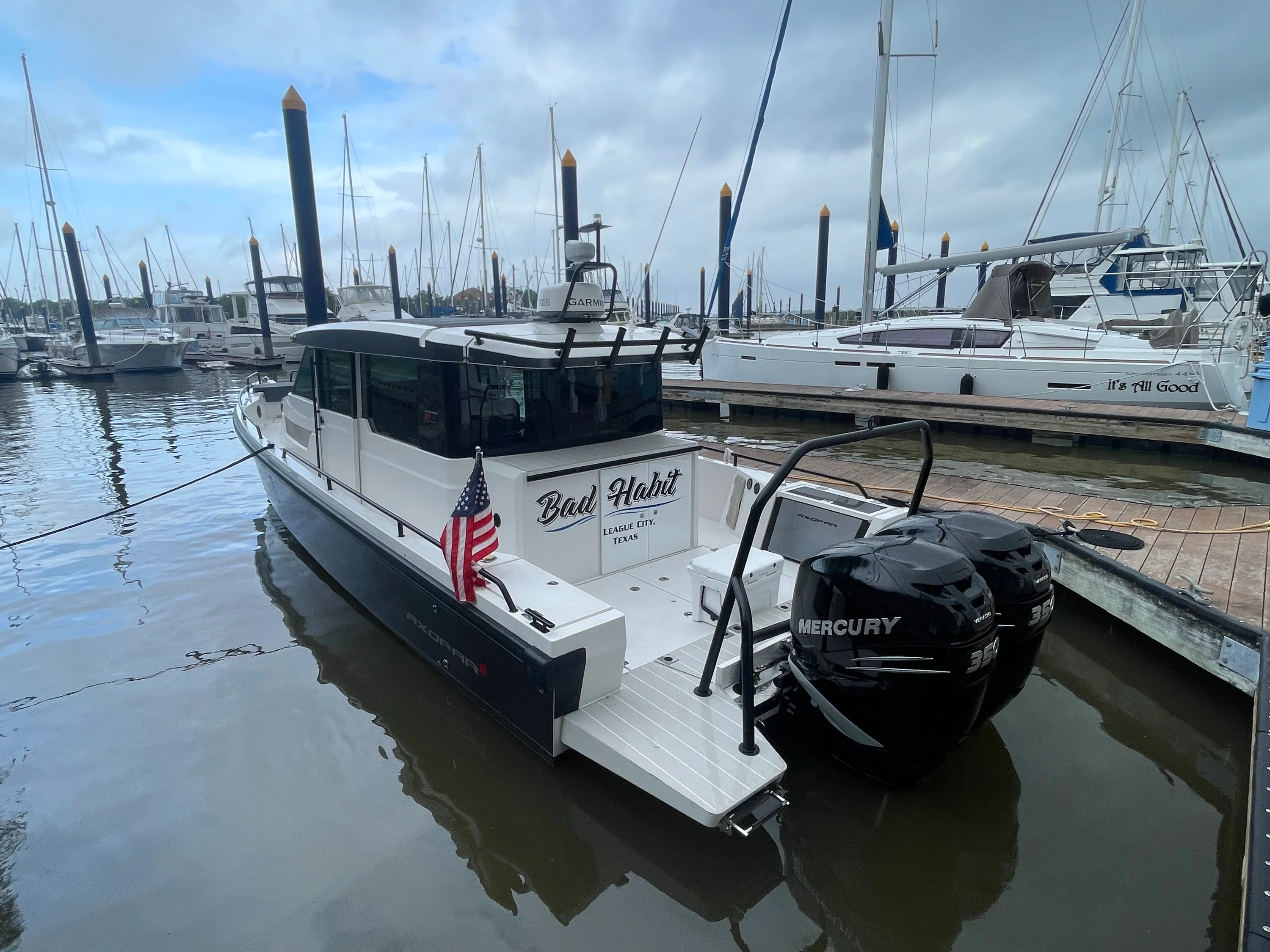 2020 Axopar 37 CROSS CABIN Image Thumbnail #7