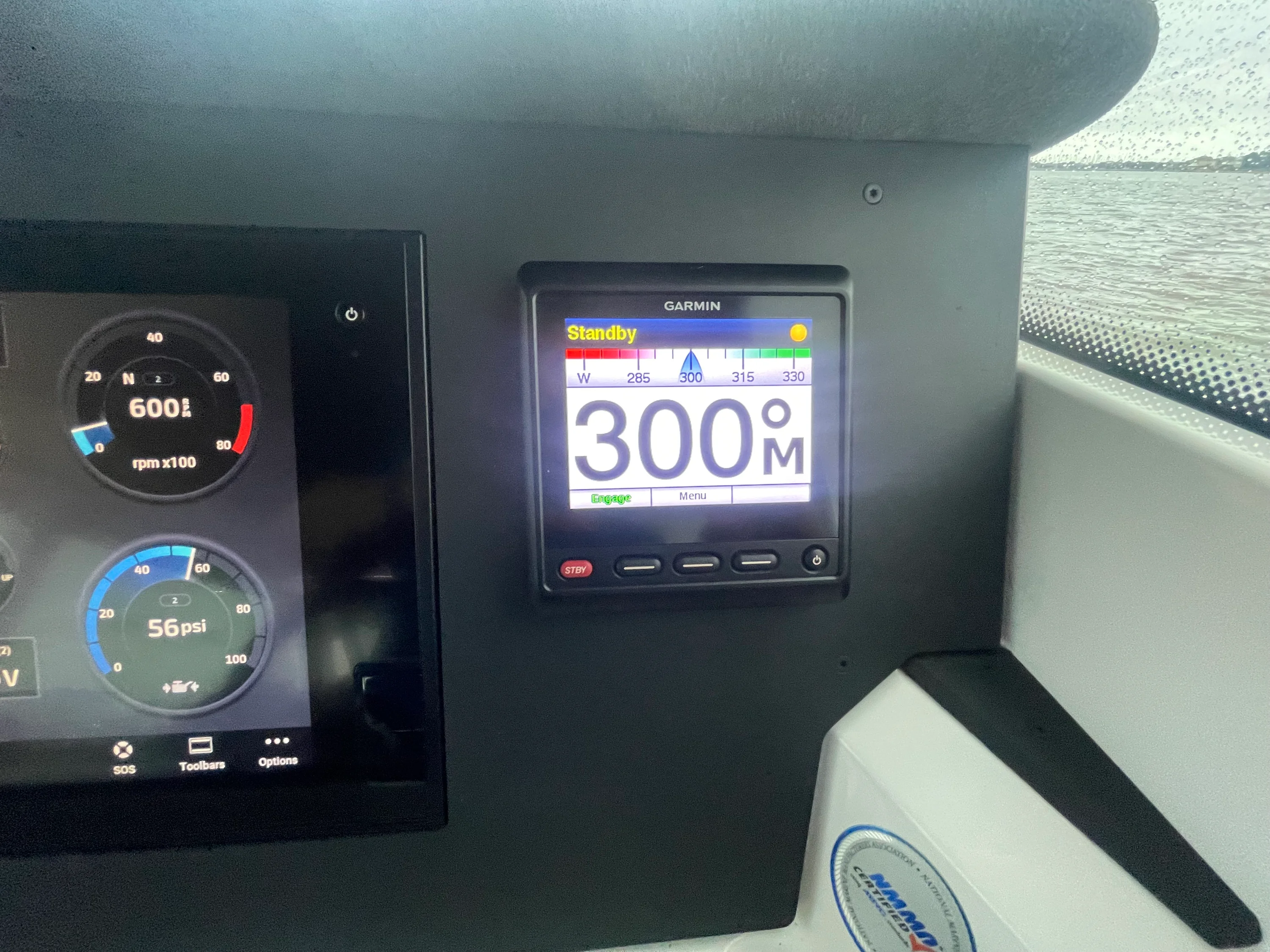 2020 Axopar 37 CROSS CABIN Image Thumbnail #15