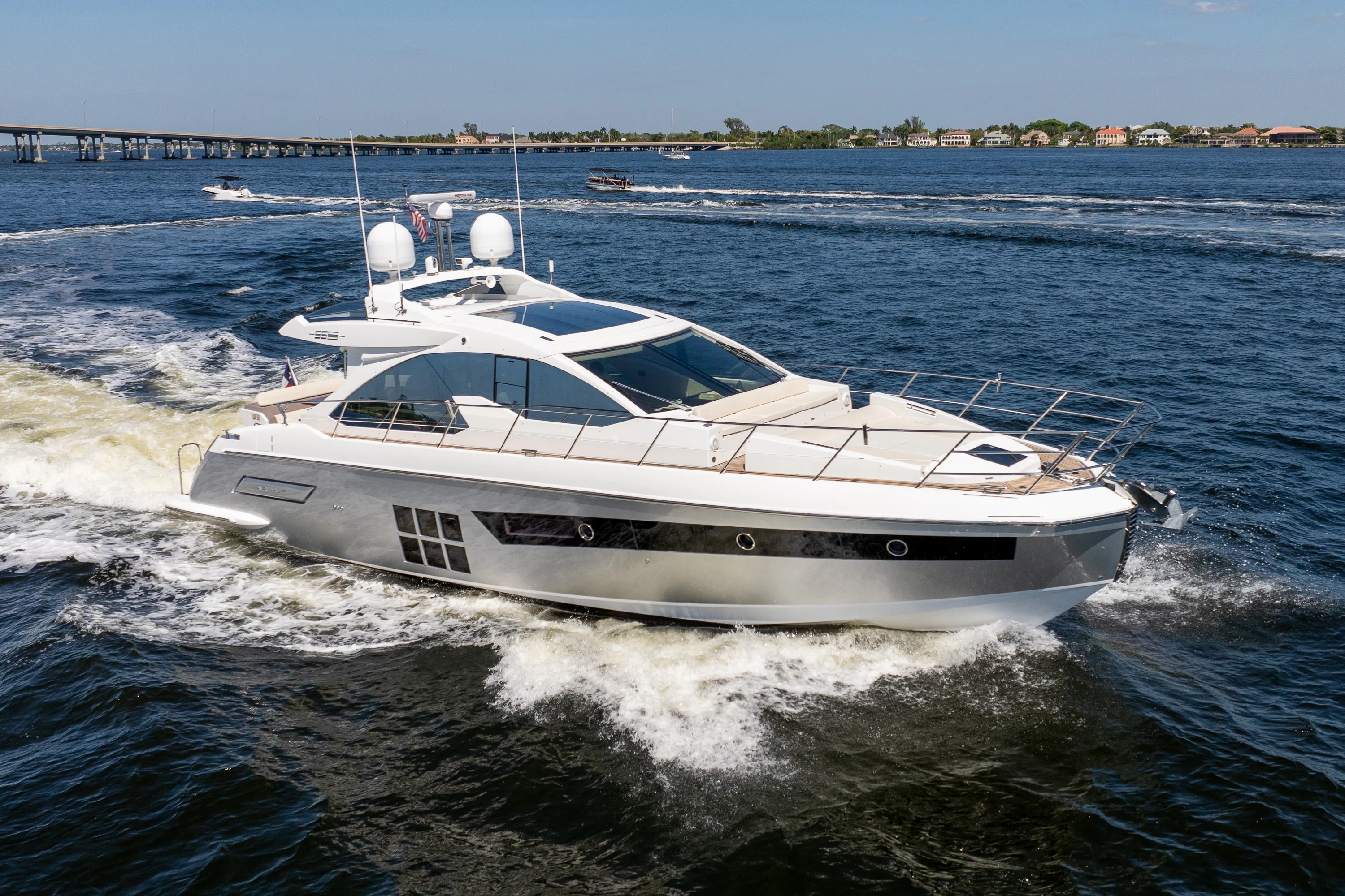 2015 Azimut 55S Image Thumbnail #12