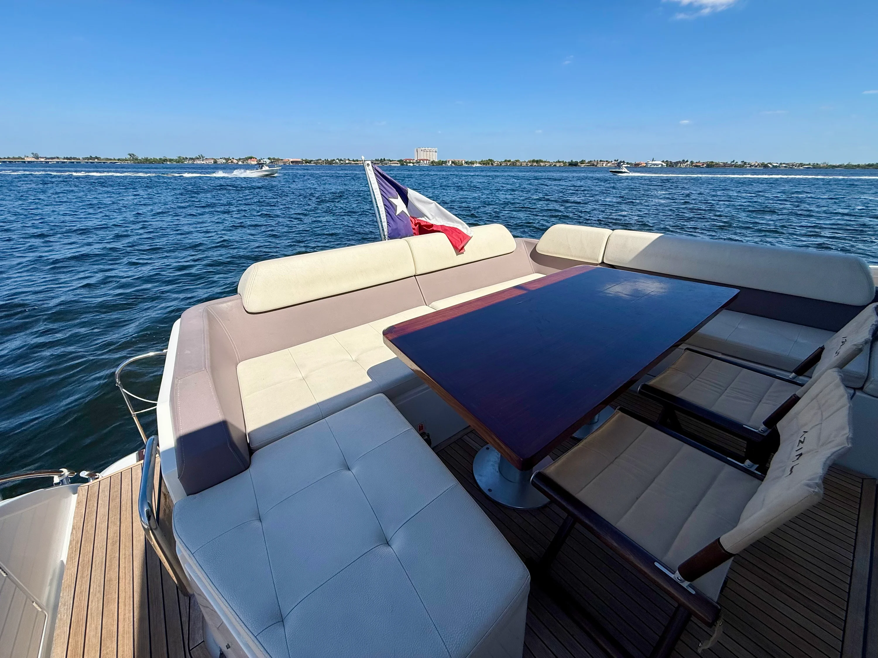 2015 Azimut 55S Image Thumbnail #15