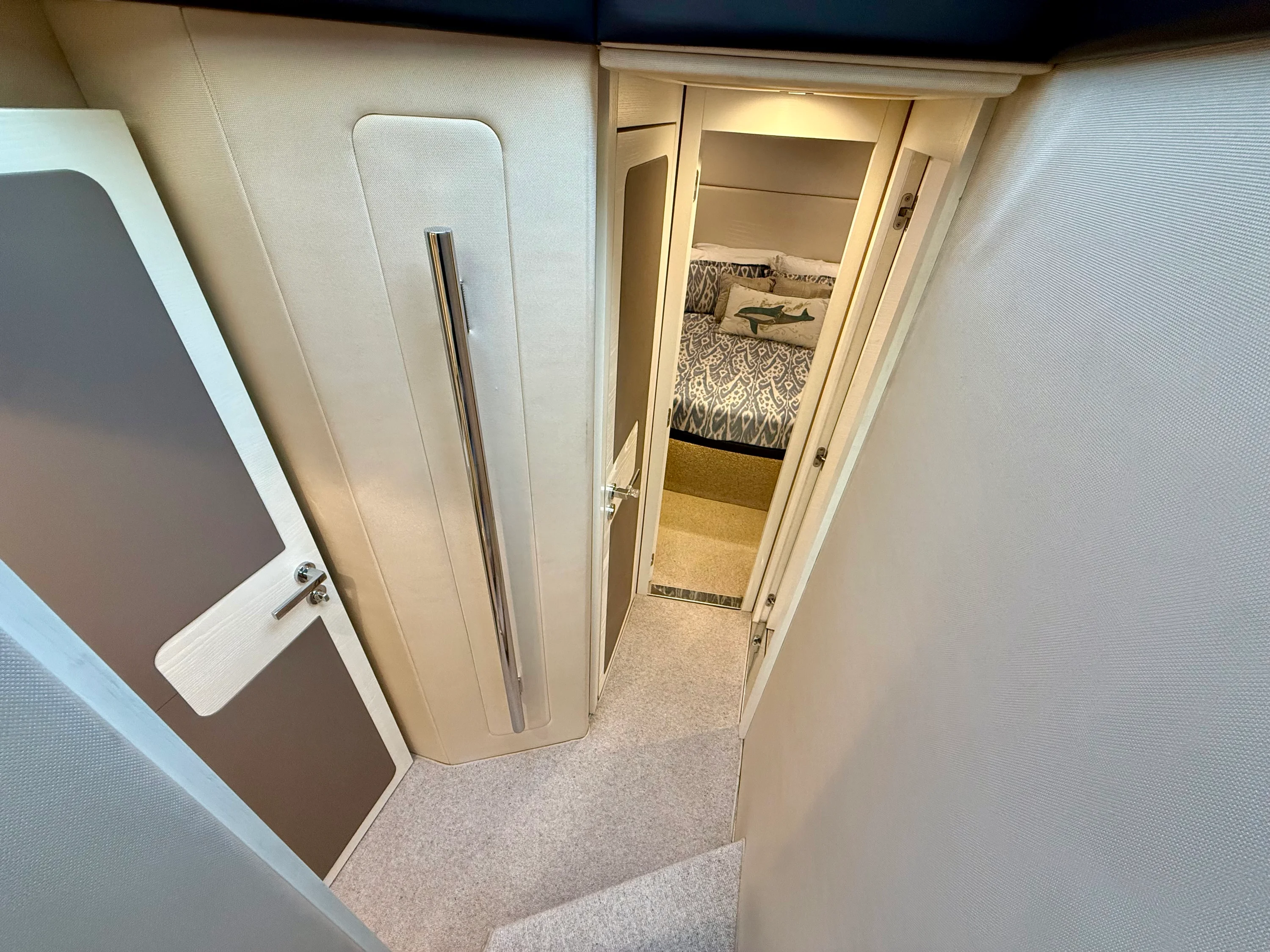 2015 Azimut 55S Image Thumbnail #60