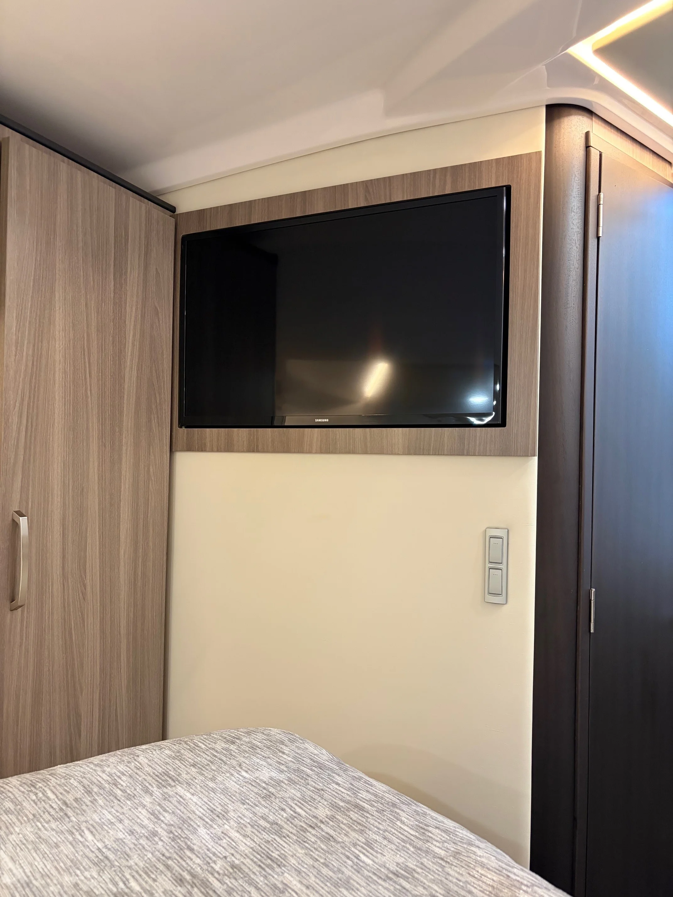 2022 Regal 36 XO Image Thumbnail #64