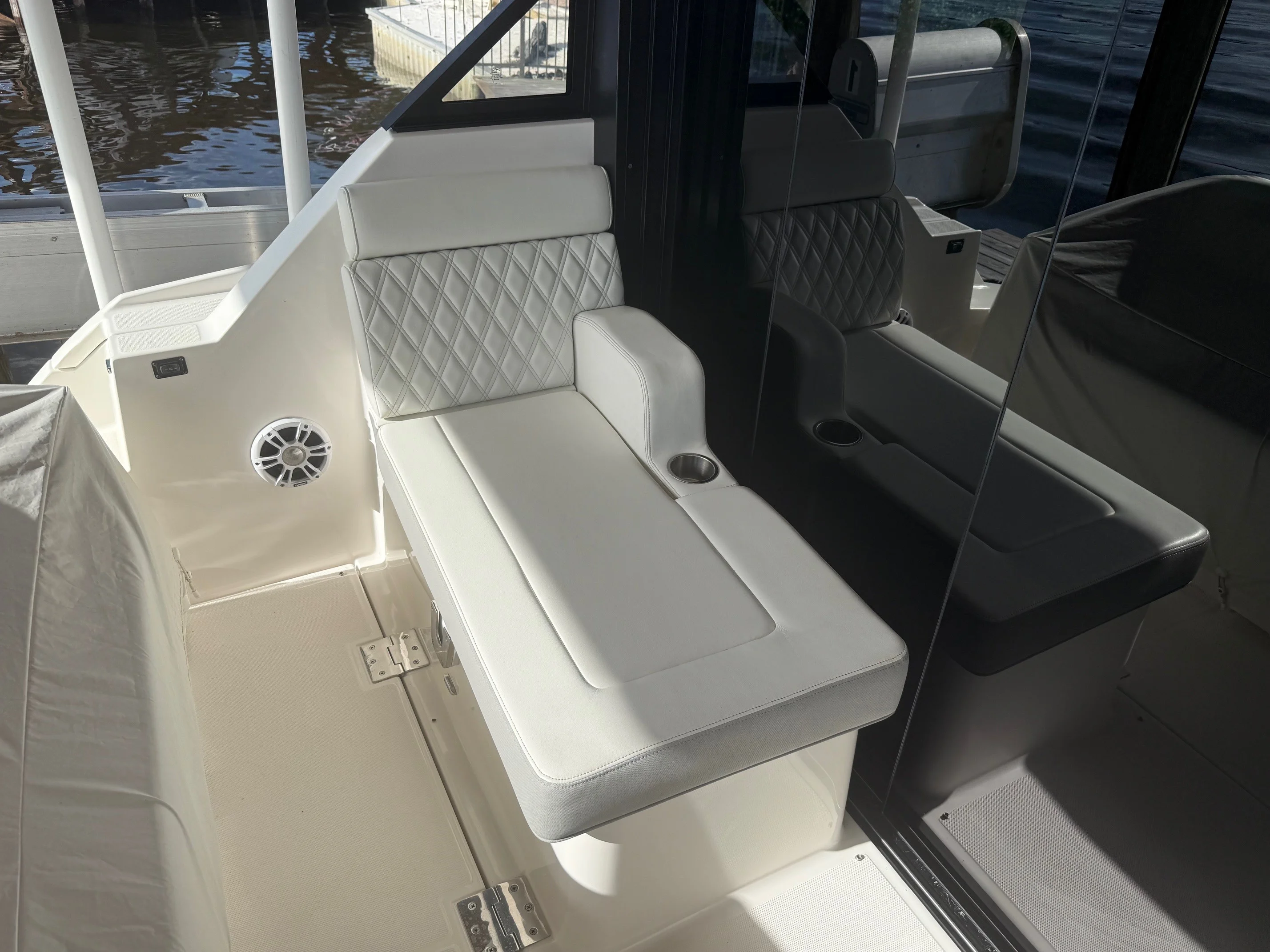 2022 Regal 36 XO Image Thumbnail #30