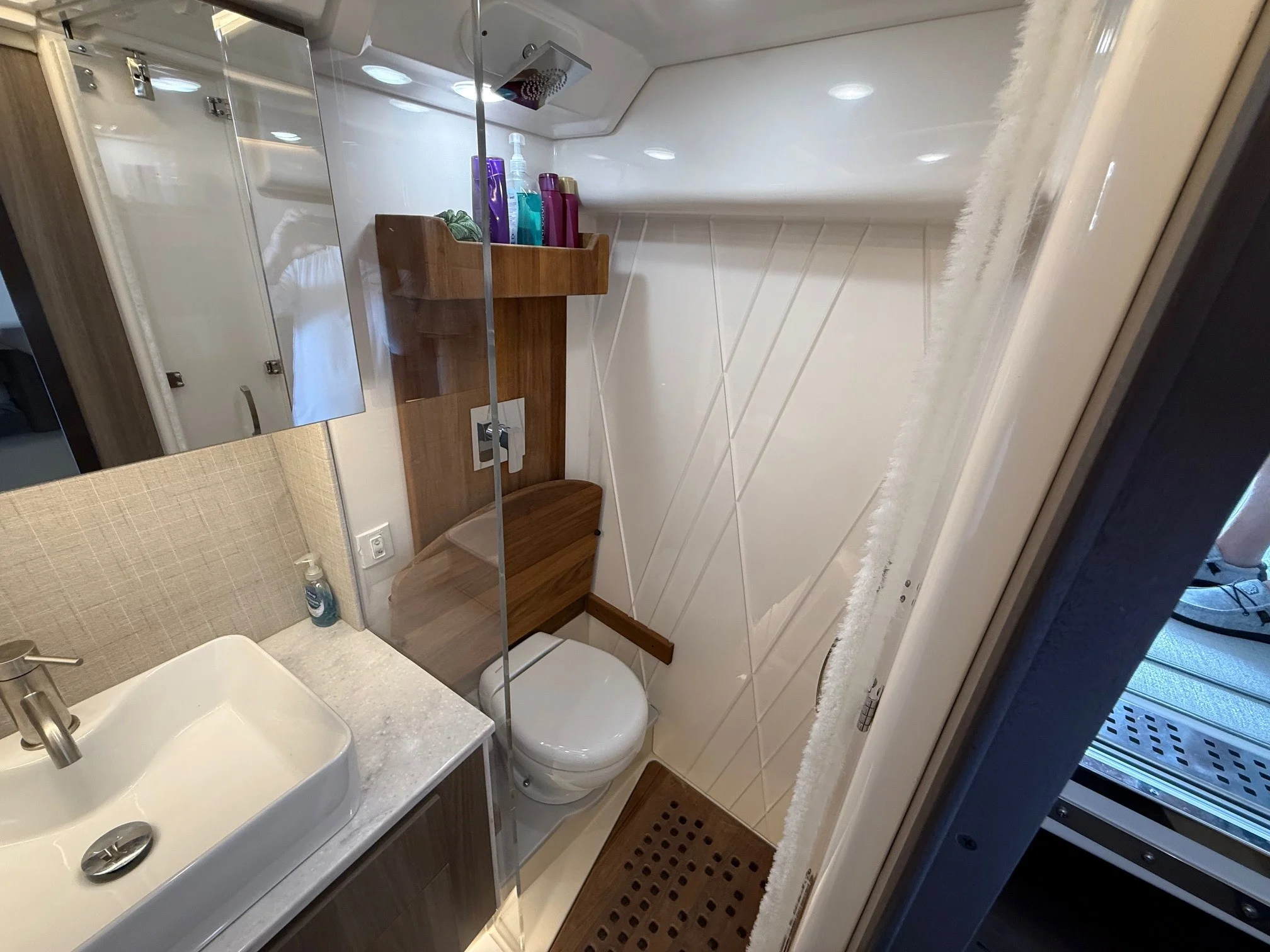 2022 Regal 36 XO Image Thumbnail #60