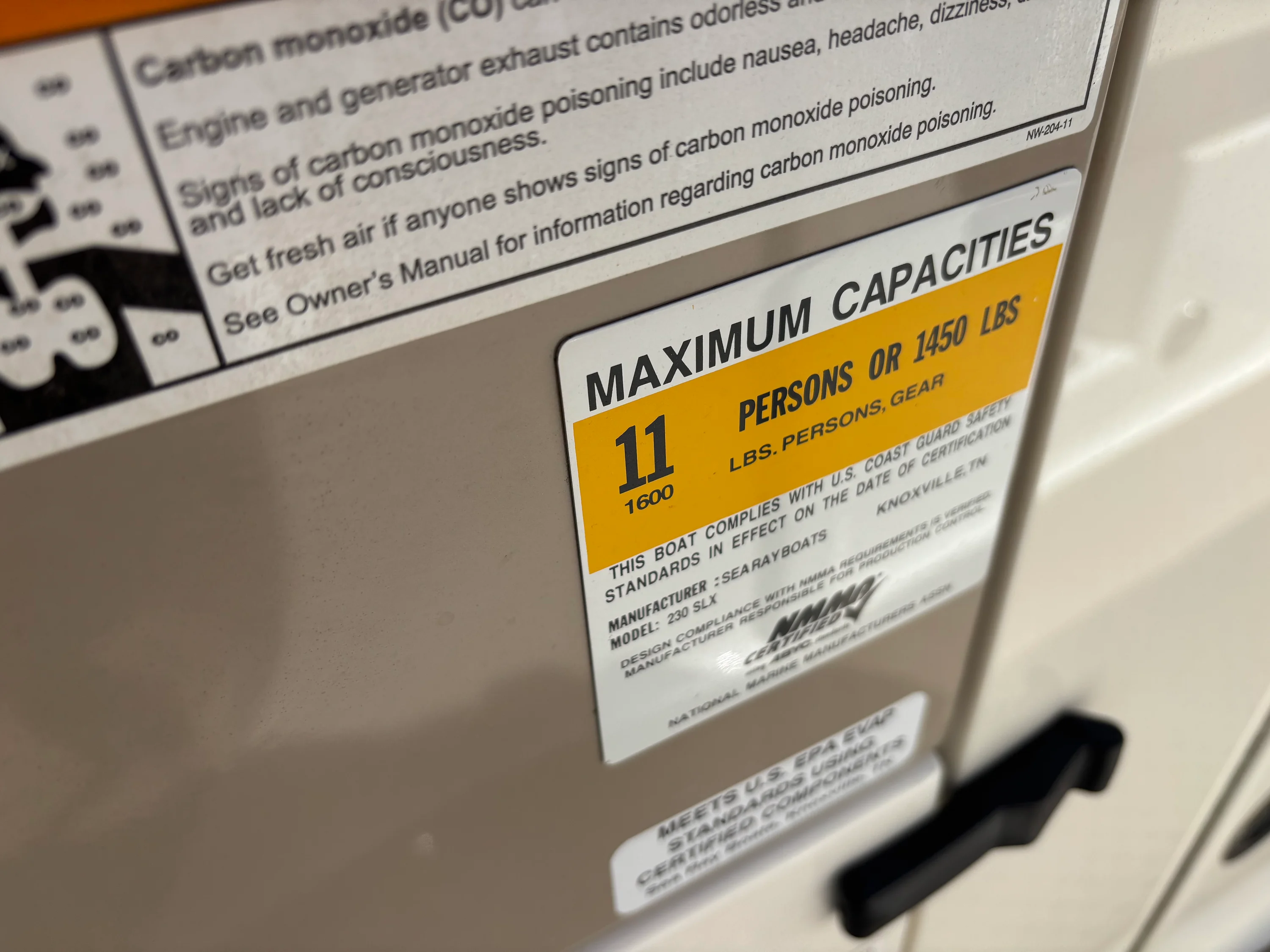 2013 Sea Ray 230 SLX Image Thumbnail #9